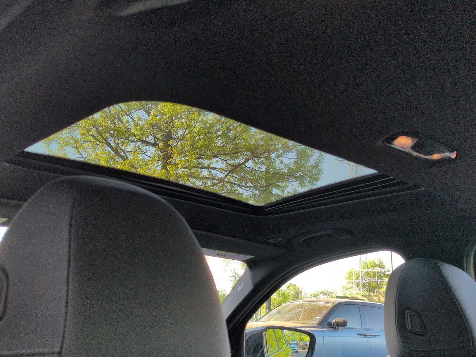 Thumbnail: 2023 BMW 3 Series - 23