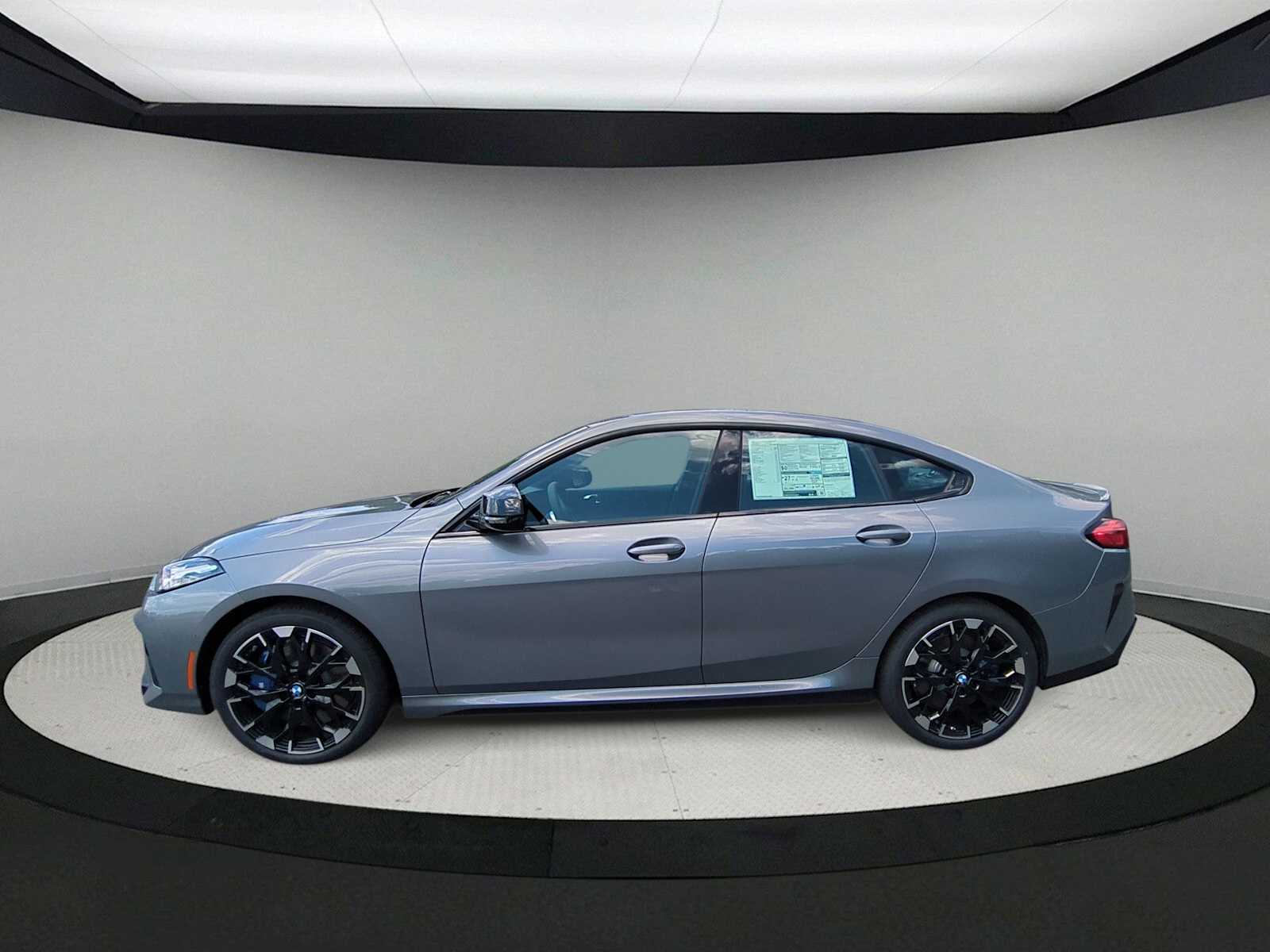 Thumbnail: 2025 BMW 2 Series - 5