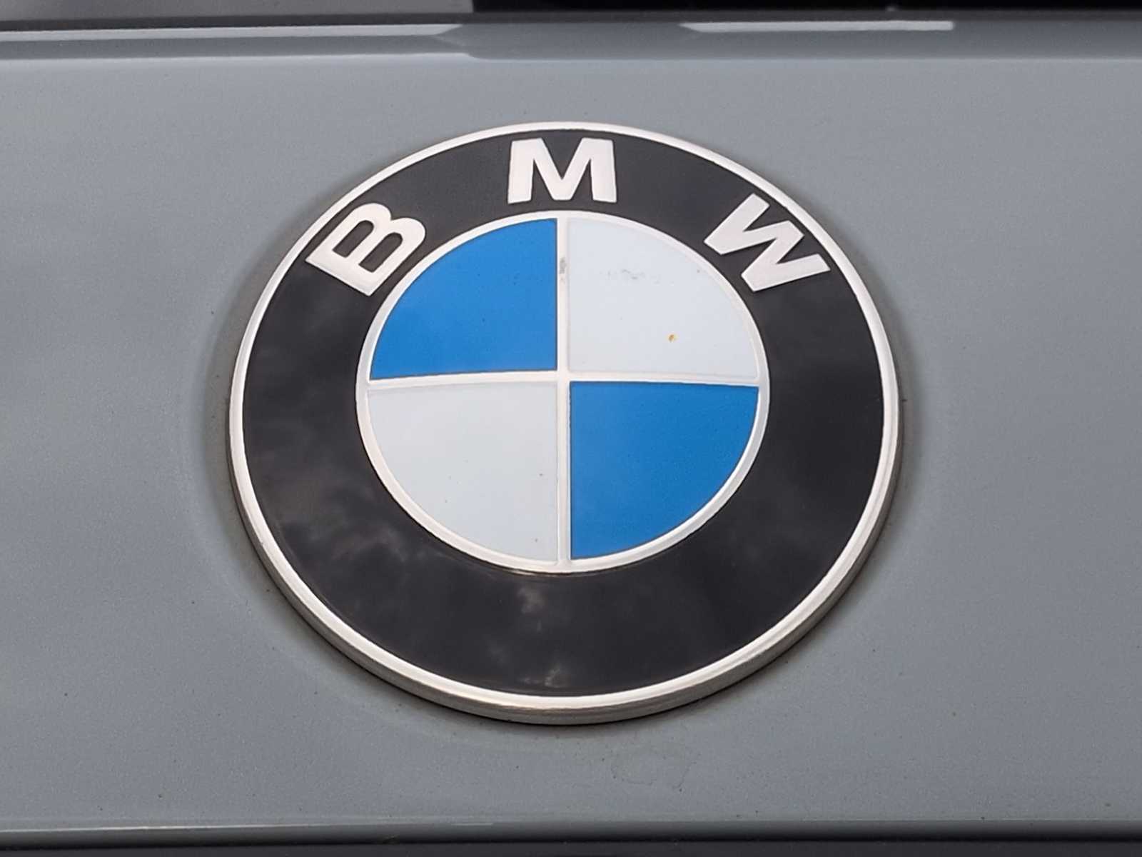 Thumbnail: 2023 BMW X7 - 12