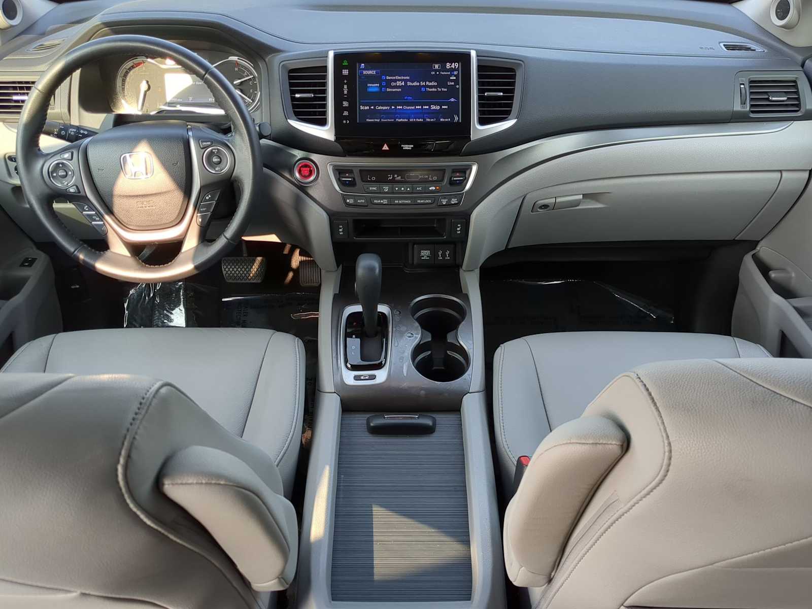 Thumbnail: 2016 Honda Pilot - 15