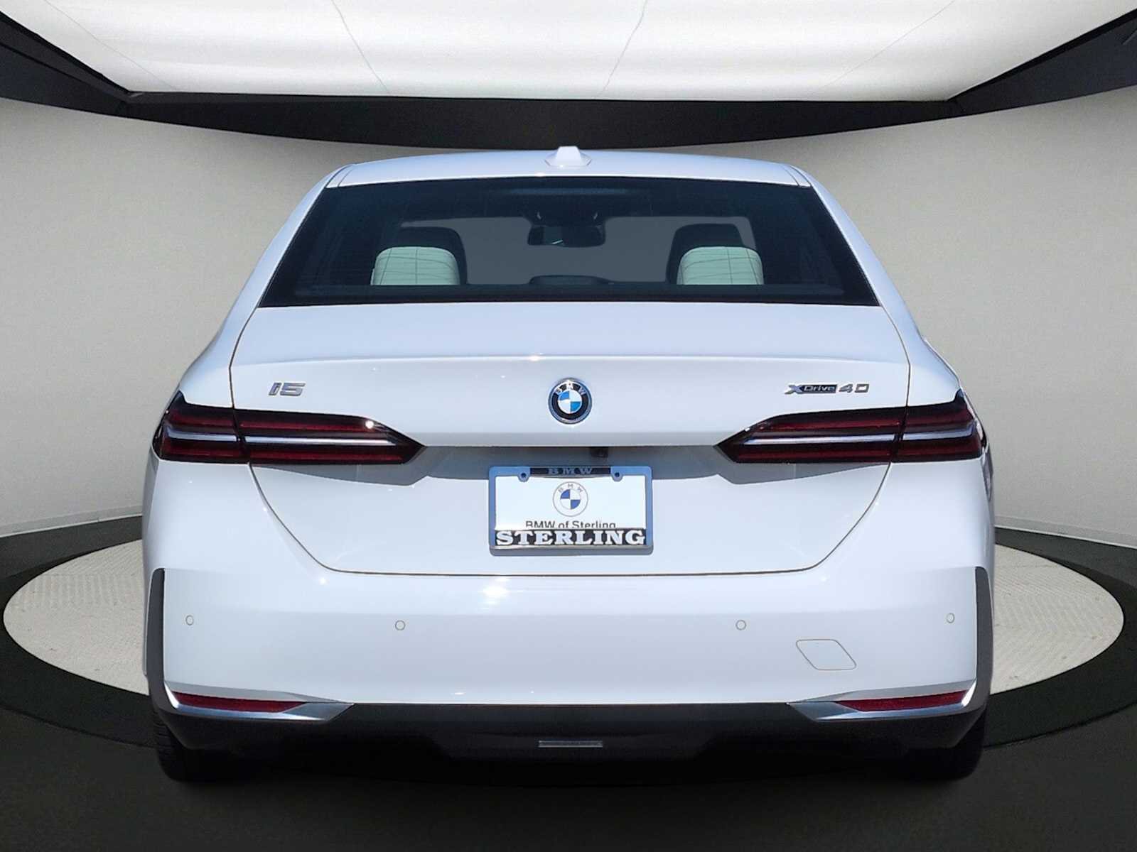 Thumbnail: 2025 BMW i5 - 7