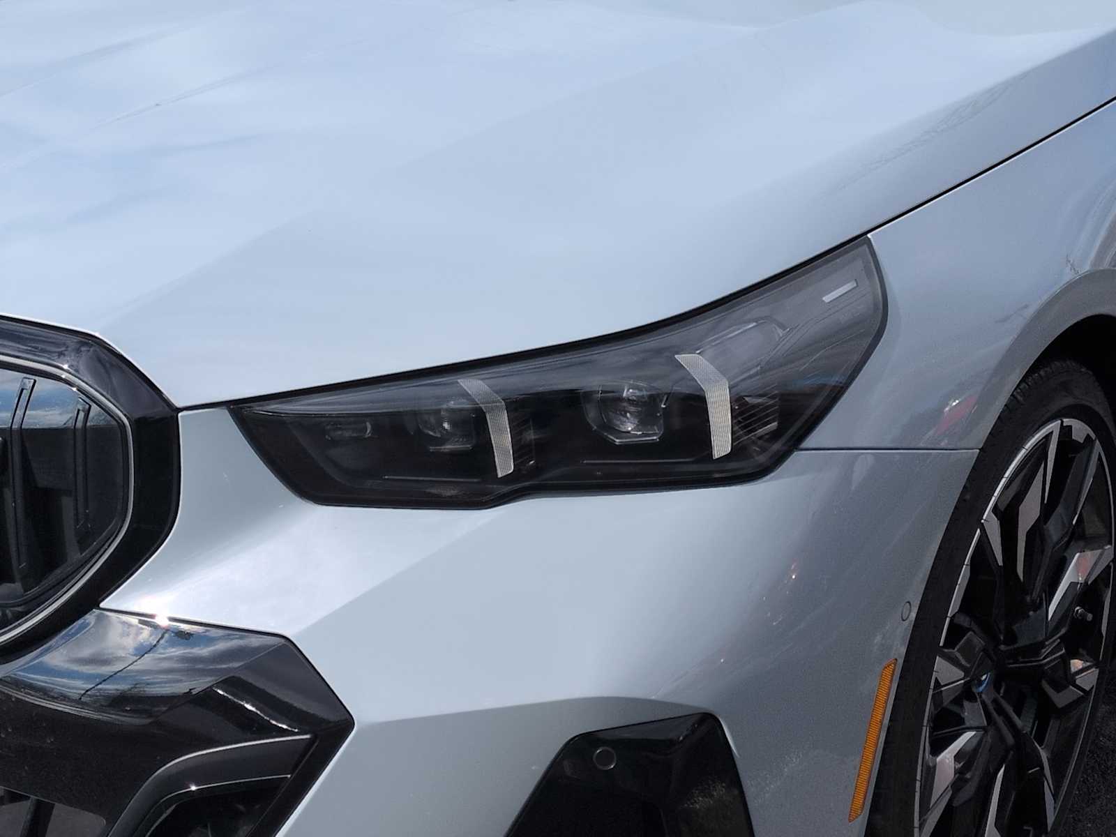 Thumbnail: 2025 BMW i5 - 11