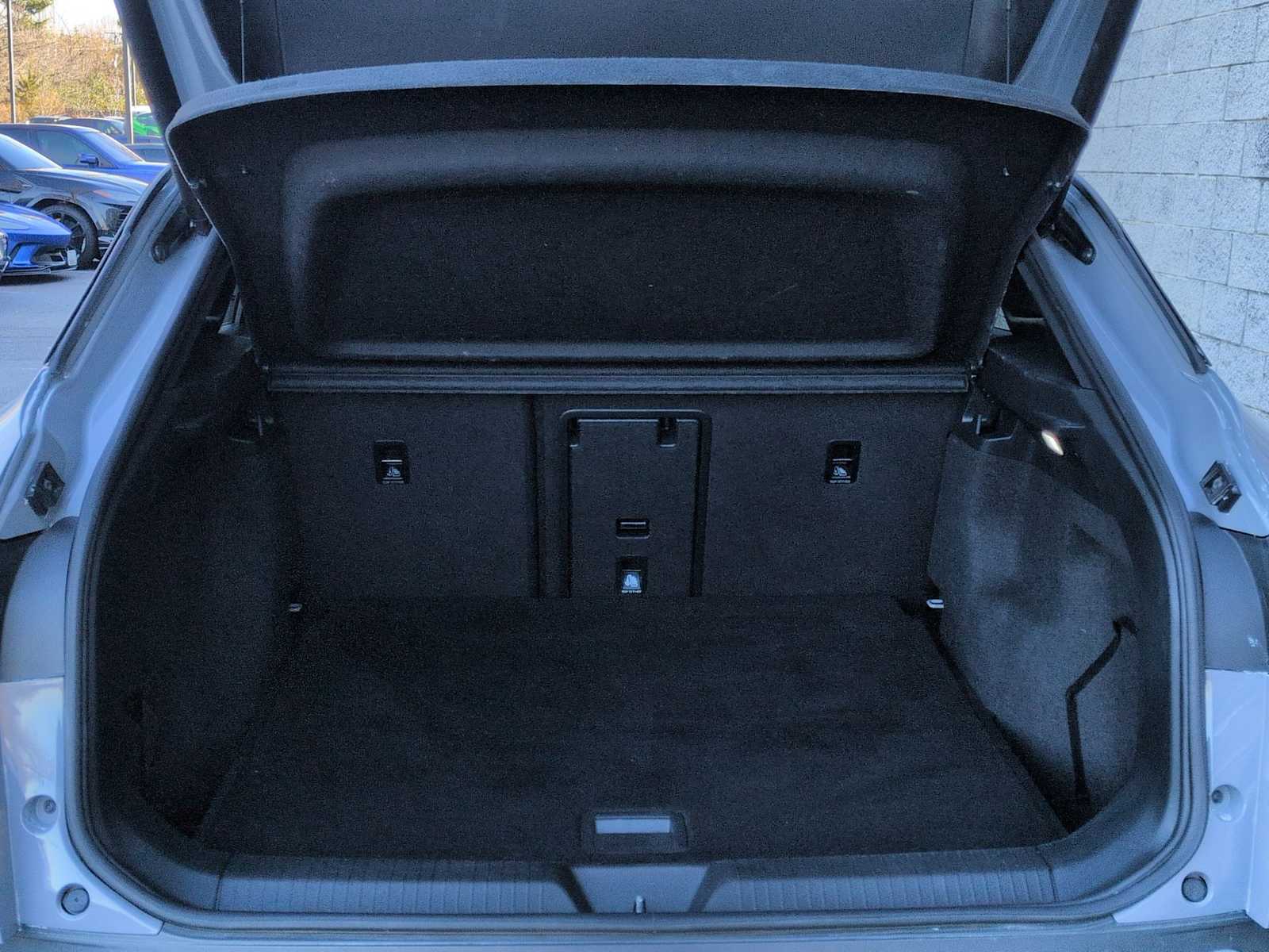 Thumbnail: 2021 Volkswagen ID.4 - 36