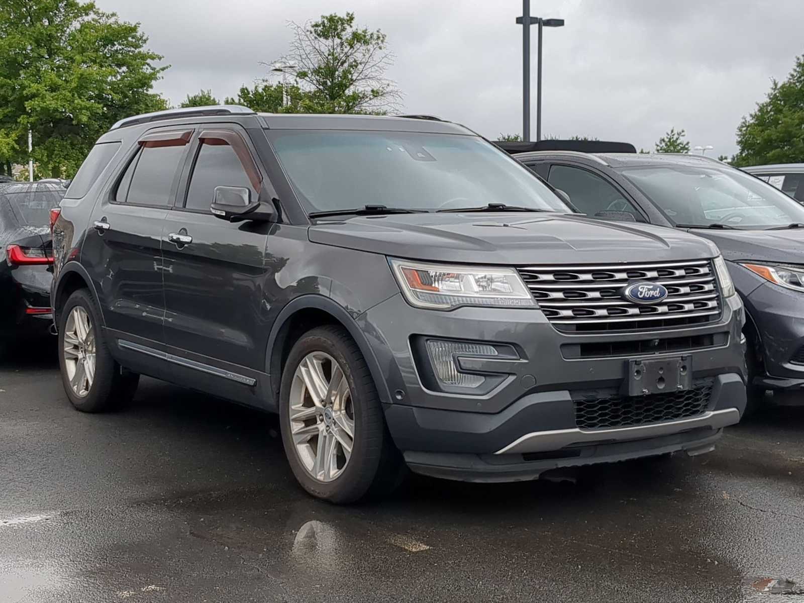 Thumbnail: 2017 Ford Explorer - 3