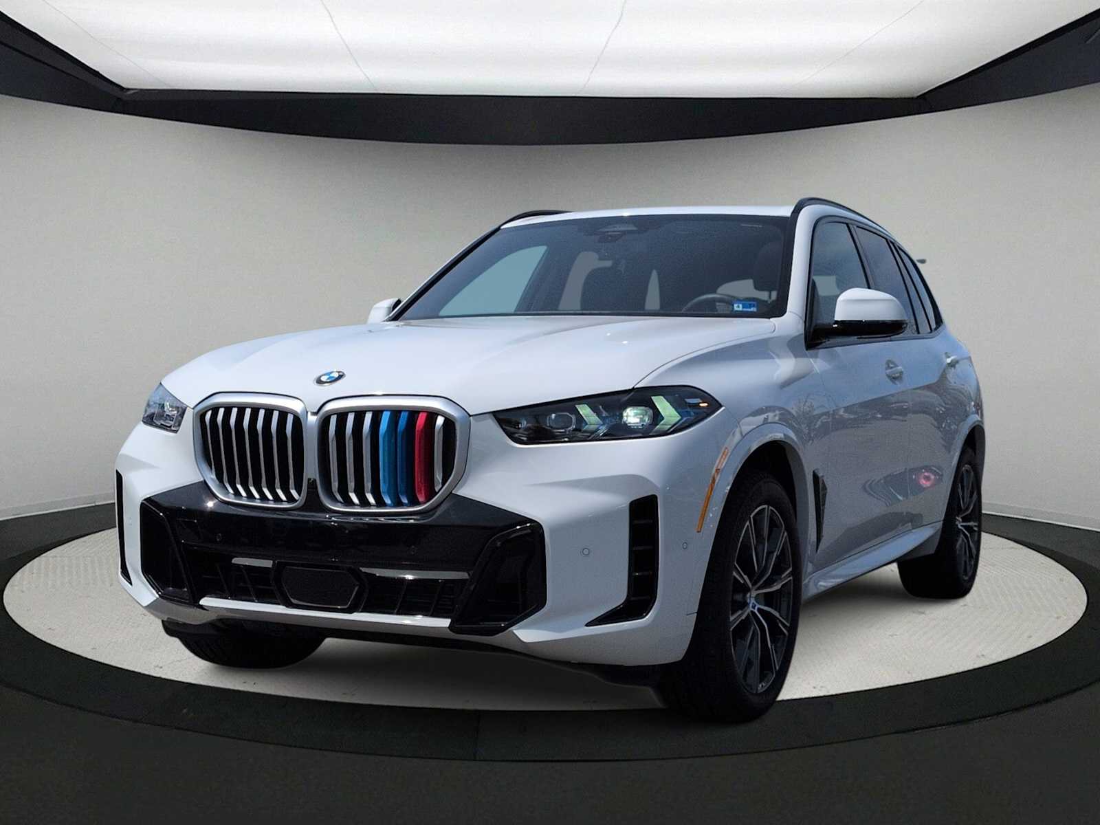 Thumbnail: 2026 BMW X5 - 3