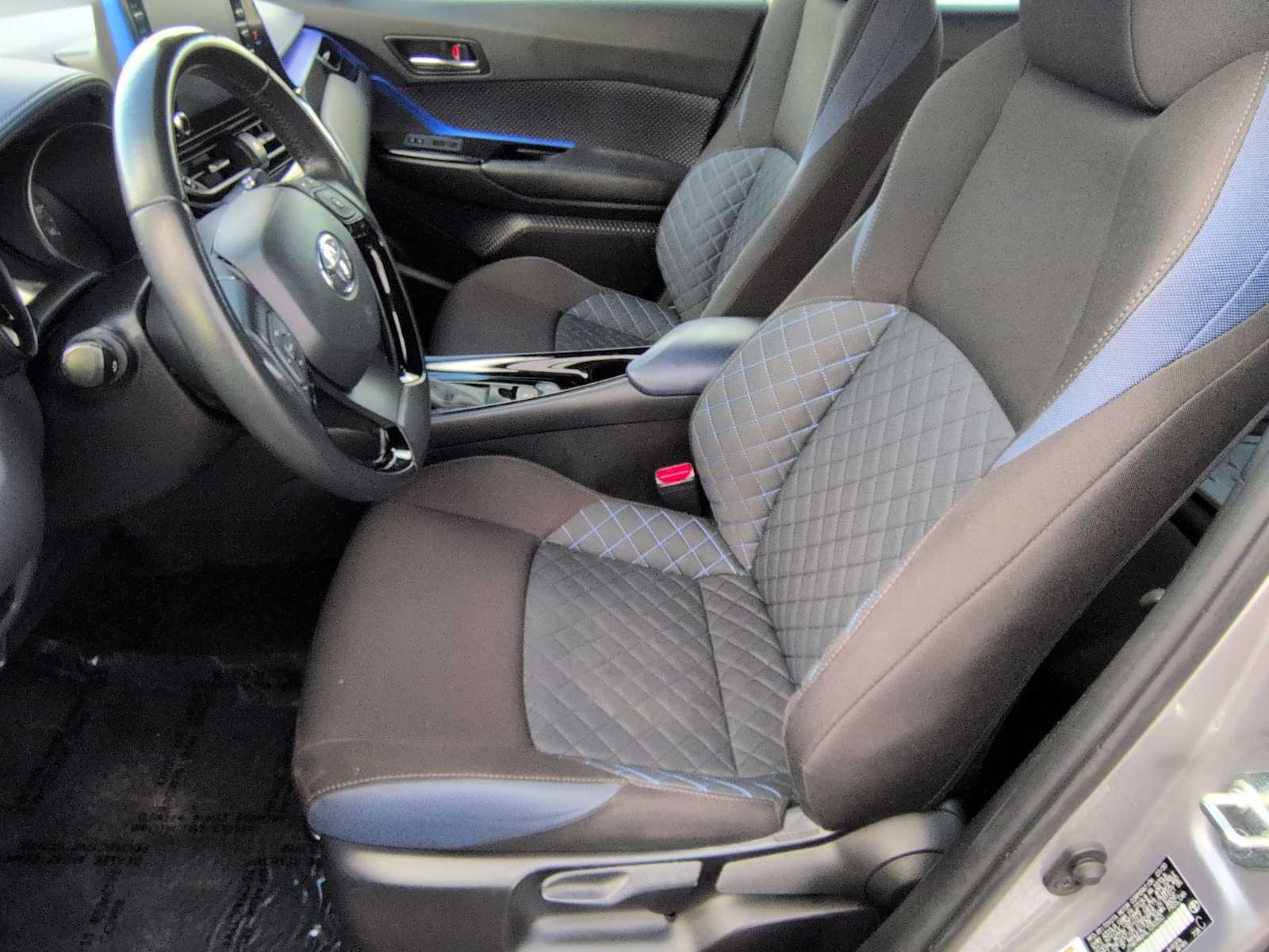 Thumbnail: 2020 Toyota C-HR - 17