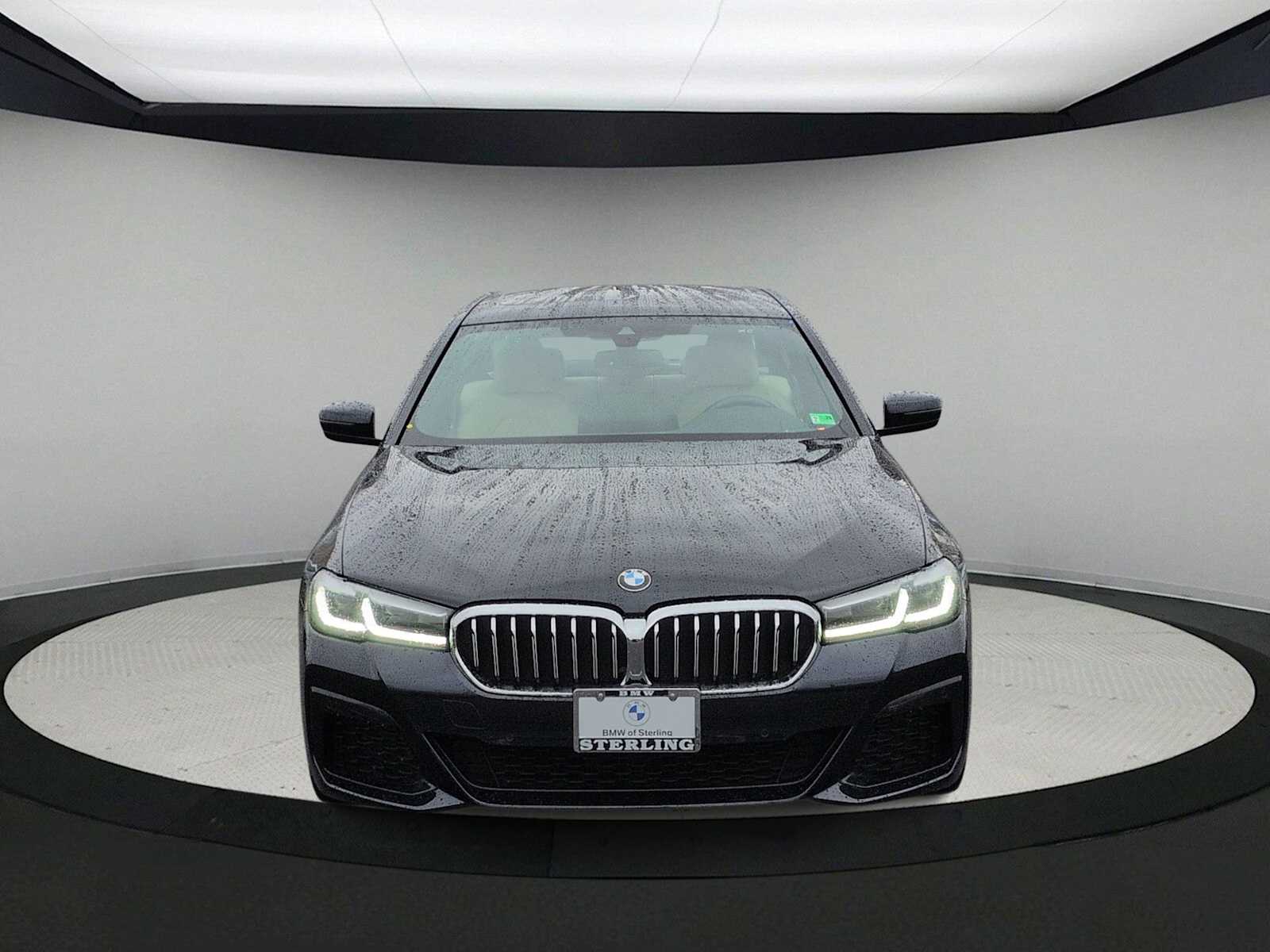 Thumbnail: 2023 BMW 5 Series - 3