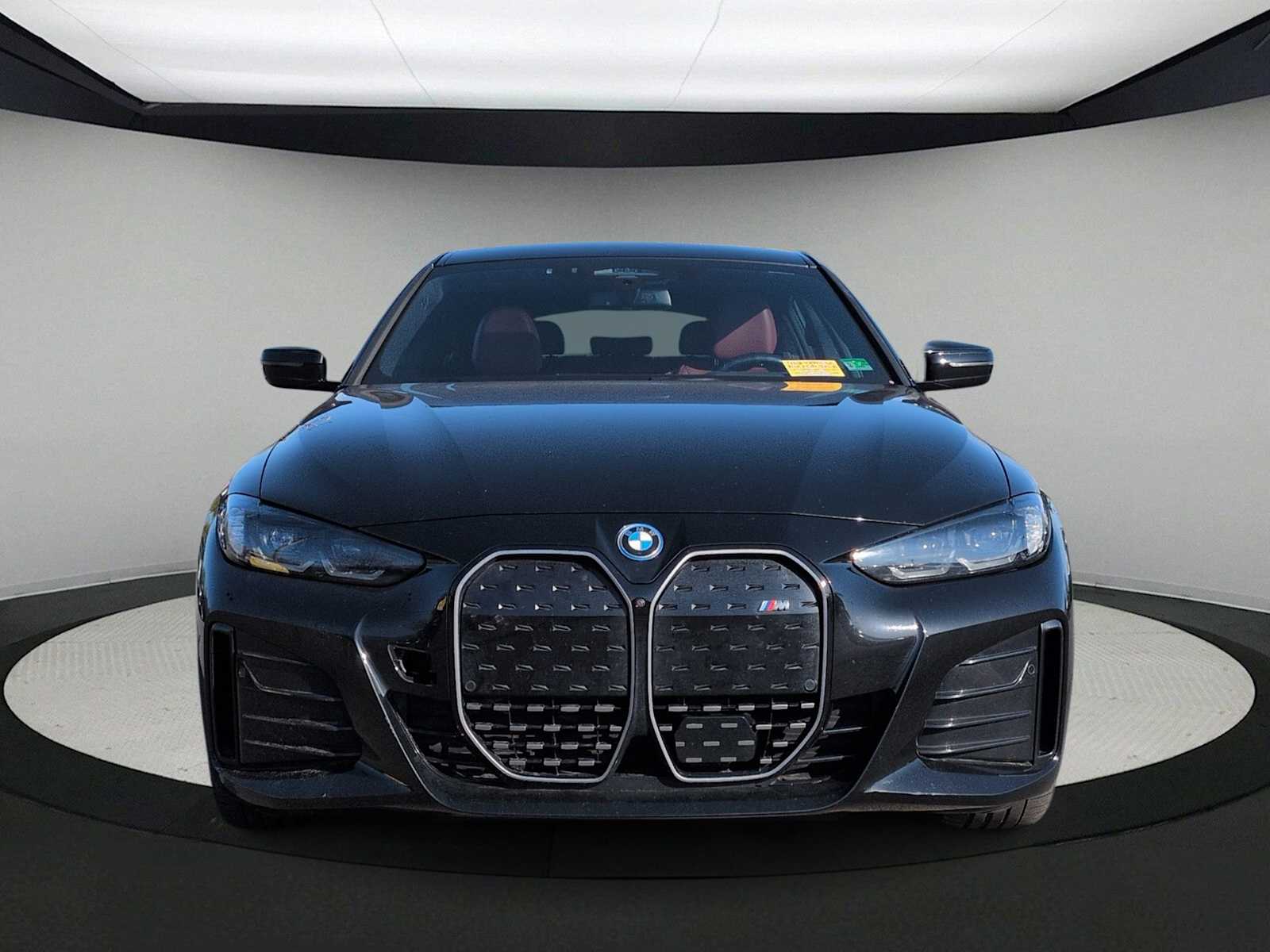 Thumbnail: 2023 BMW i4 - 3