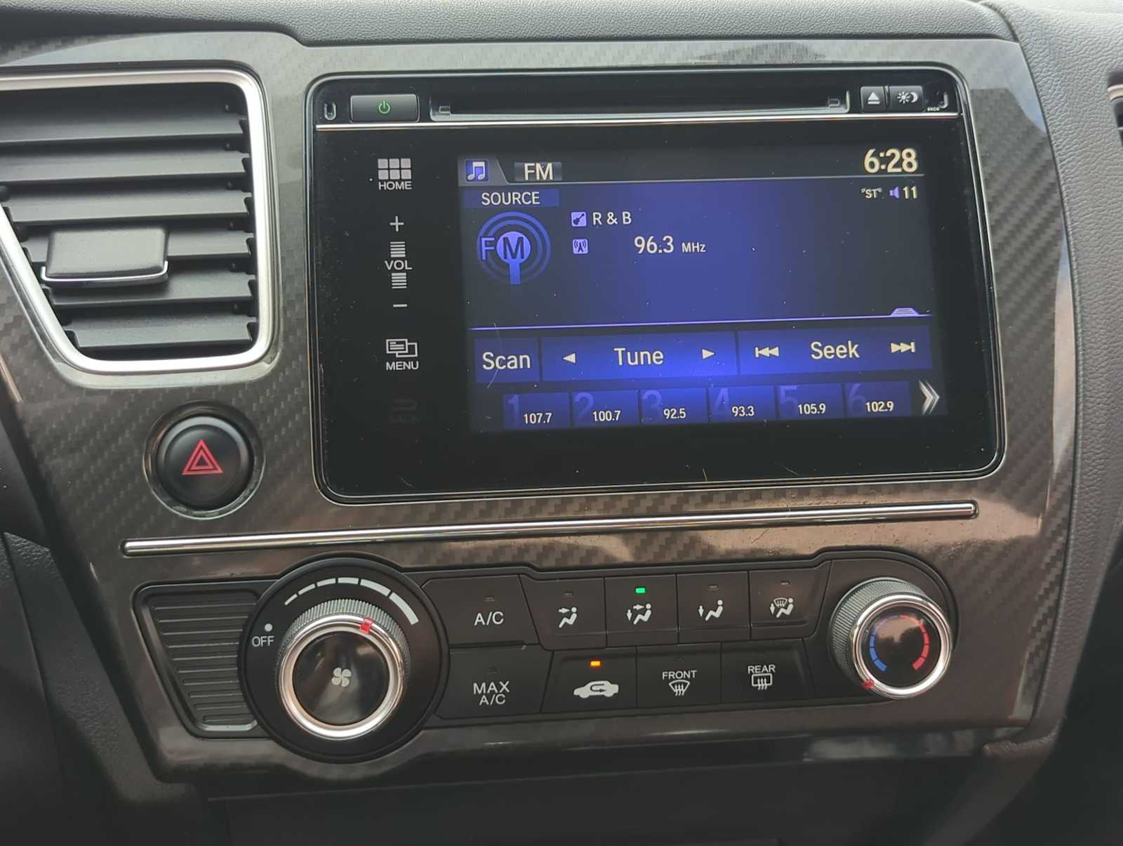 Thumbnail: 2015 Honda Civic - 30