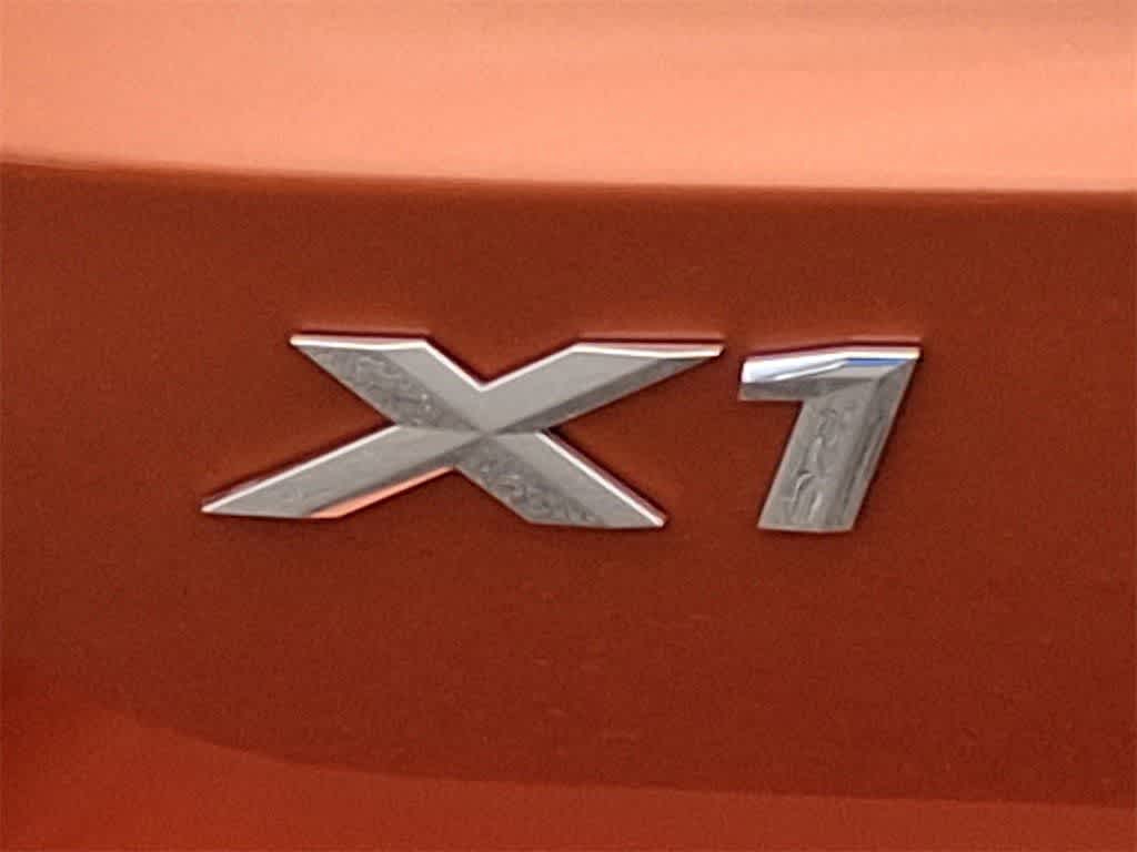 Thumbnail: 2025 BMW X1 - 12
