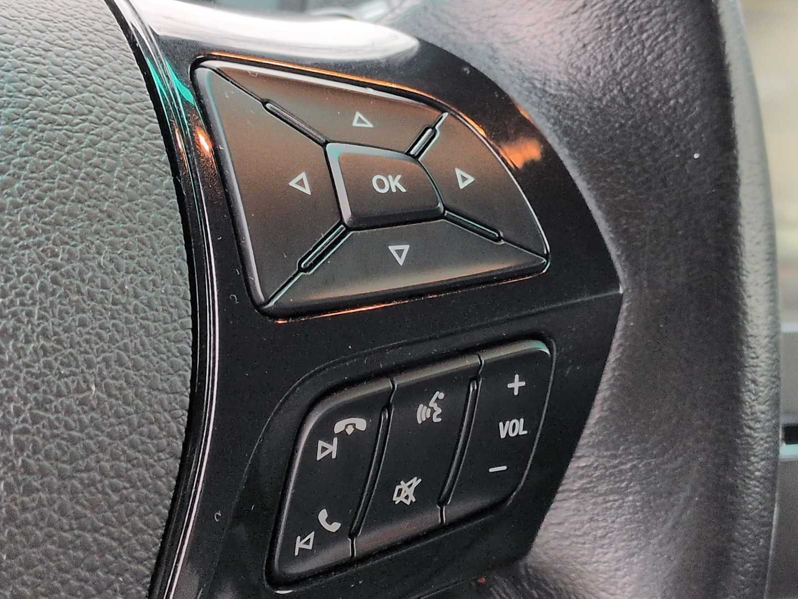 Thumbnail: 2016 Ford Explorer - 25