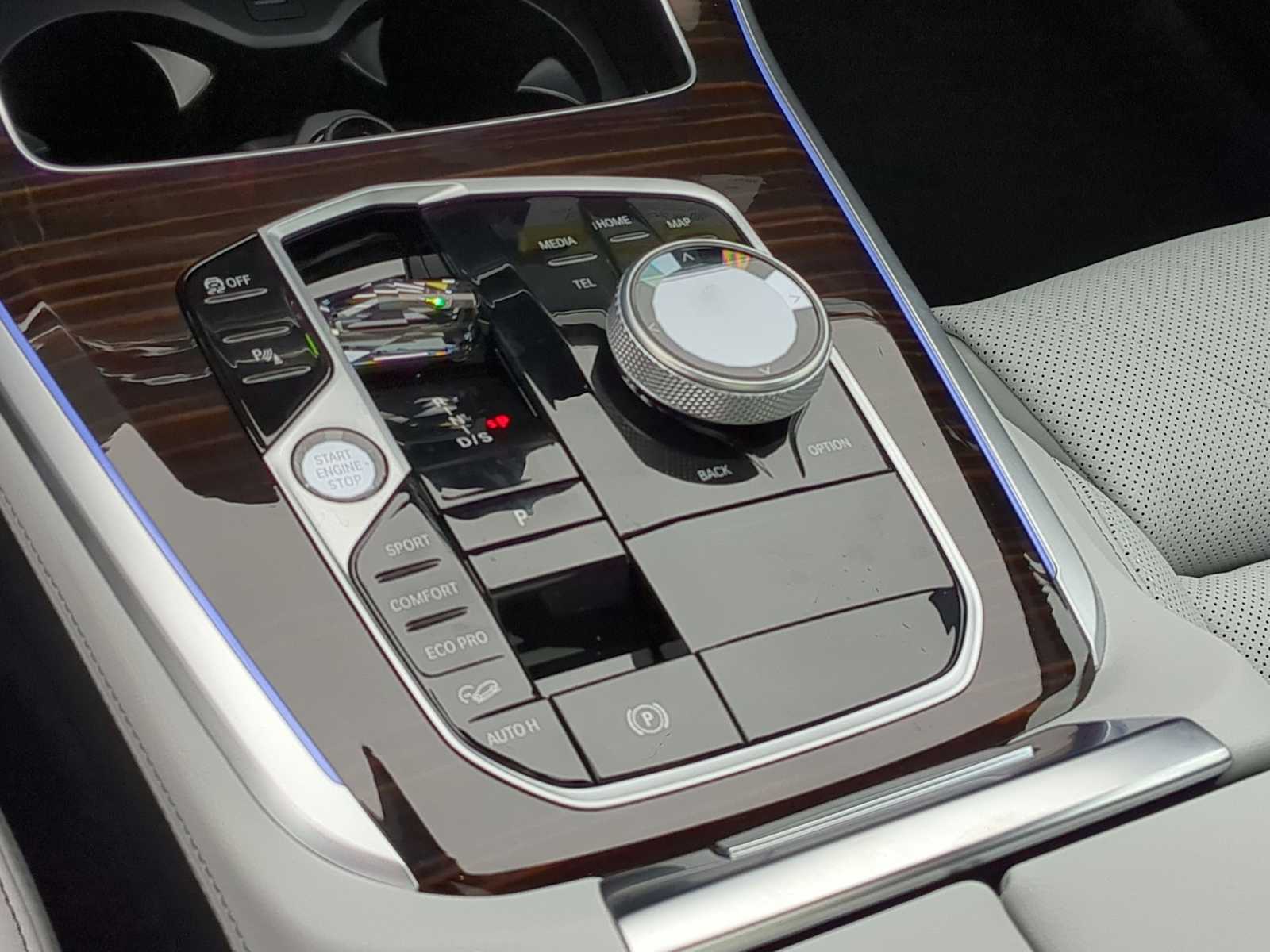 Thumbnail: 2026 BMW X5 - 35