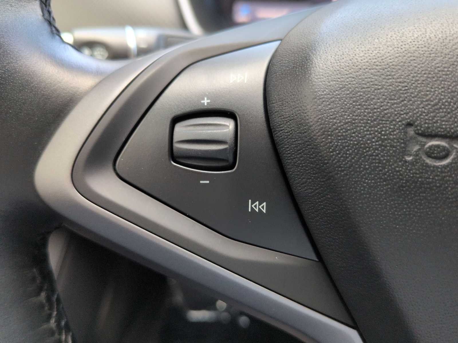 Thumbnail: 2020 Tesla Model S - 26