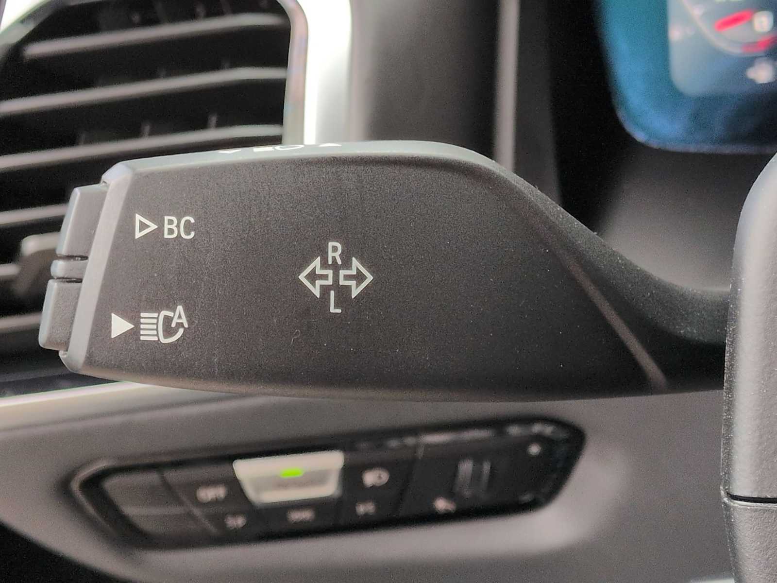 Thumbnail: 2023 BMW M8 - 27