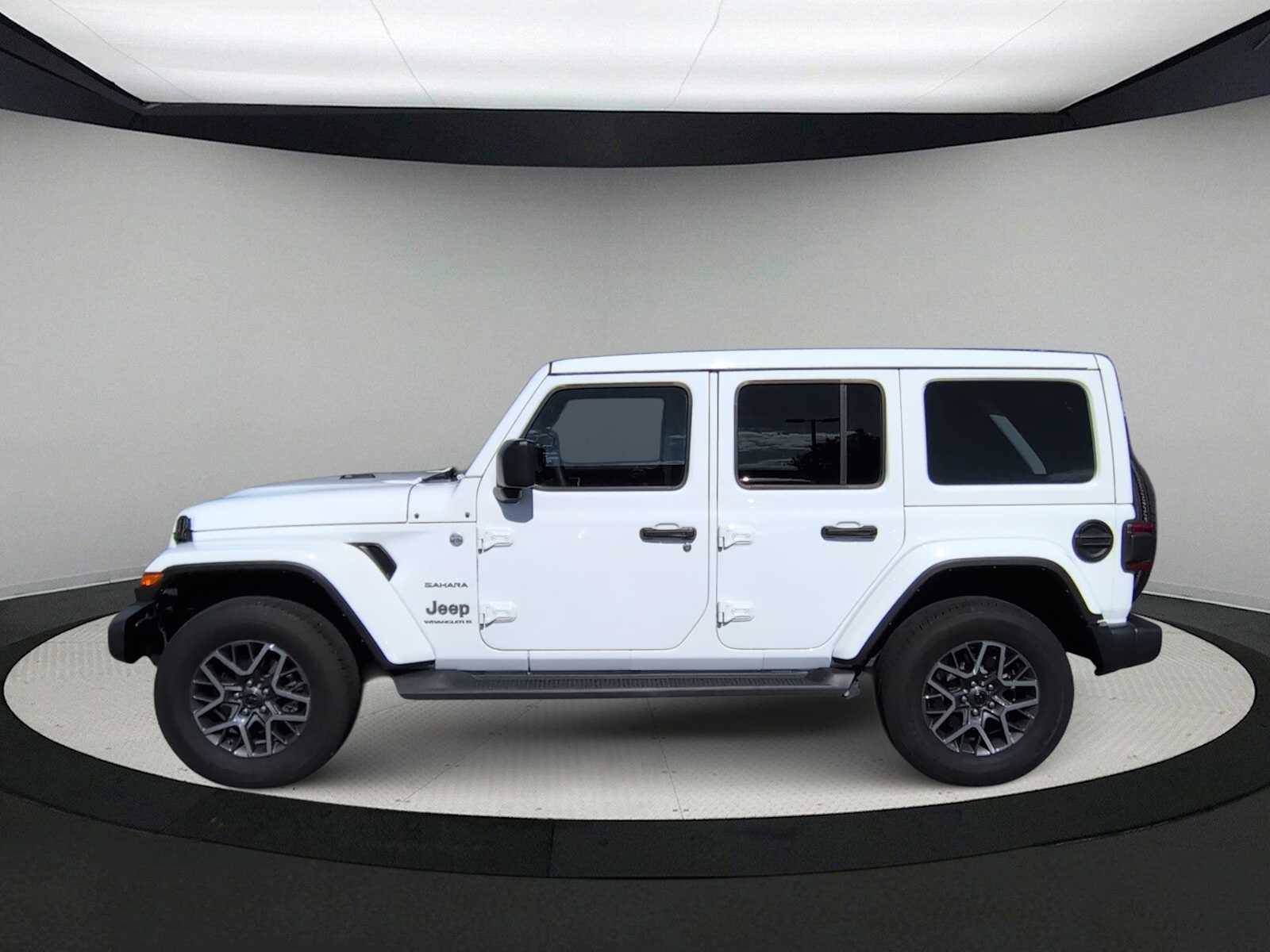 Thumbnail: 2024 Jeep Wrangler - 5
