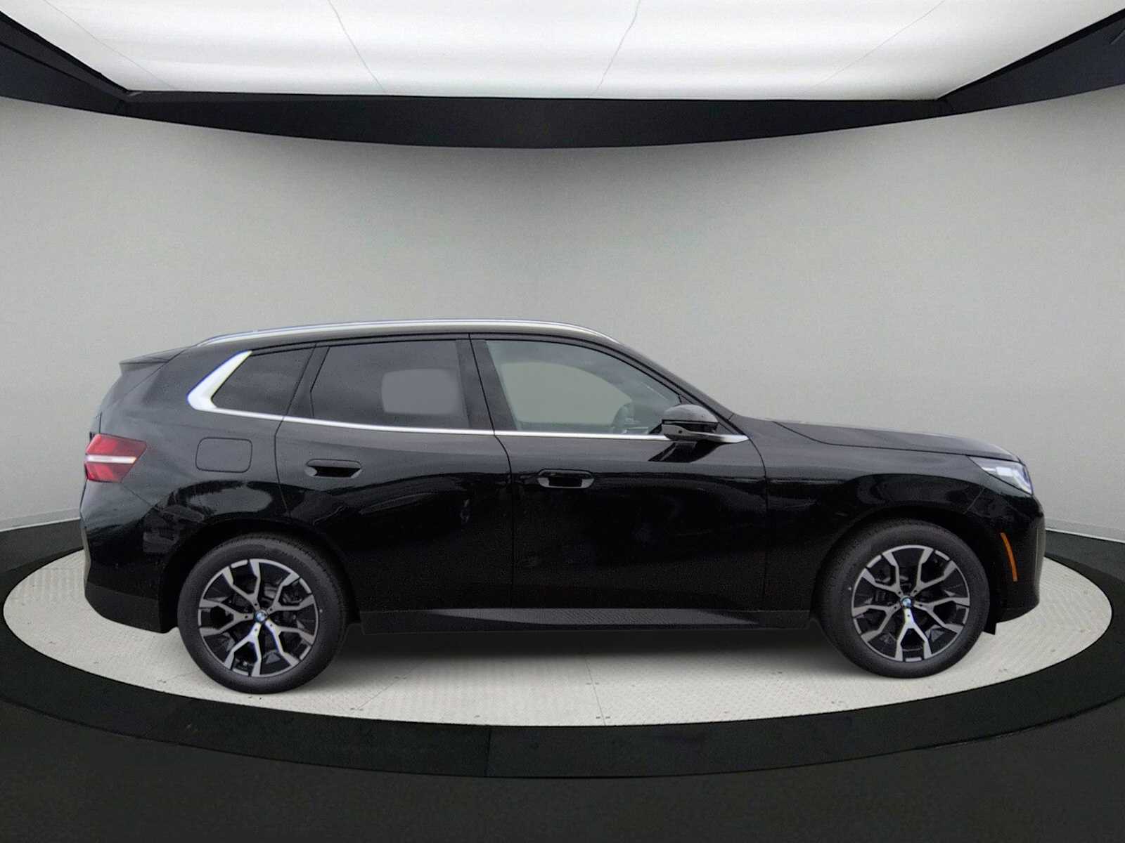 Thumbnail: 2026 BMW X3 - 9
