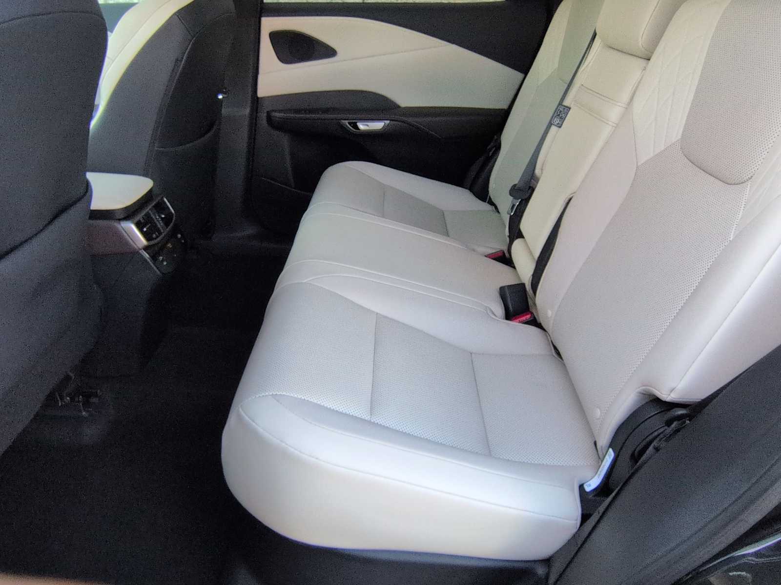 Thumbnail: 2023 Lexus RX - 21