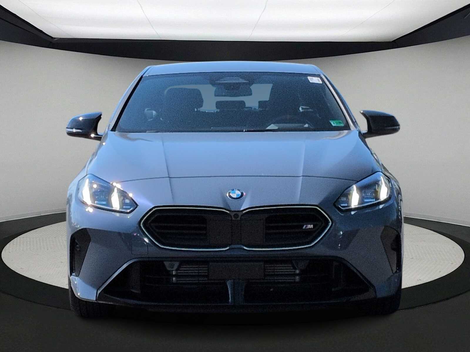 Thumbnail: 2025 BMW 2 Series - 3