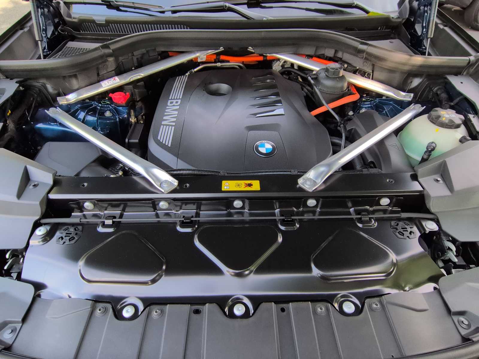 Thumbnail: 2026 BMW X5 - 15