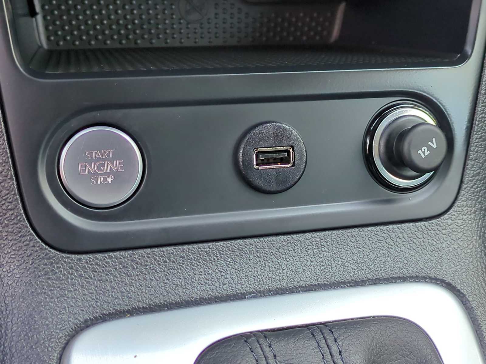 Thumbnail: 2017 Volkswagen Tiguan - 28