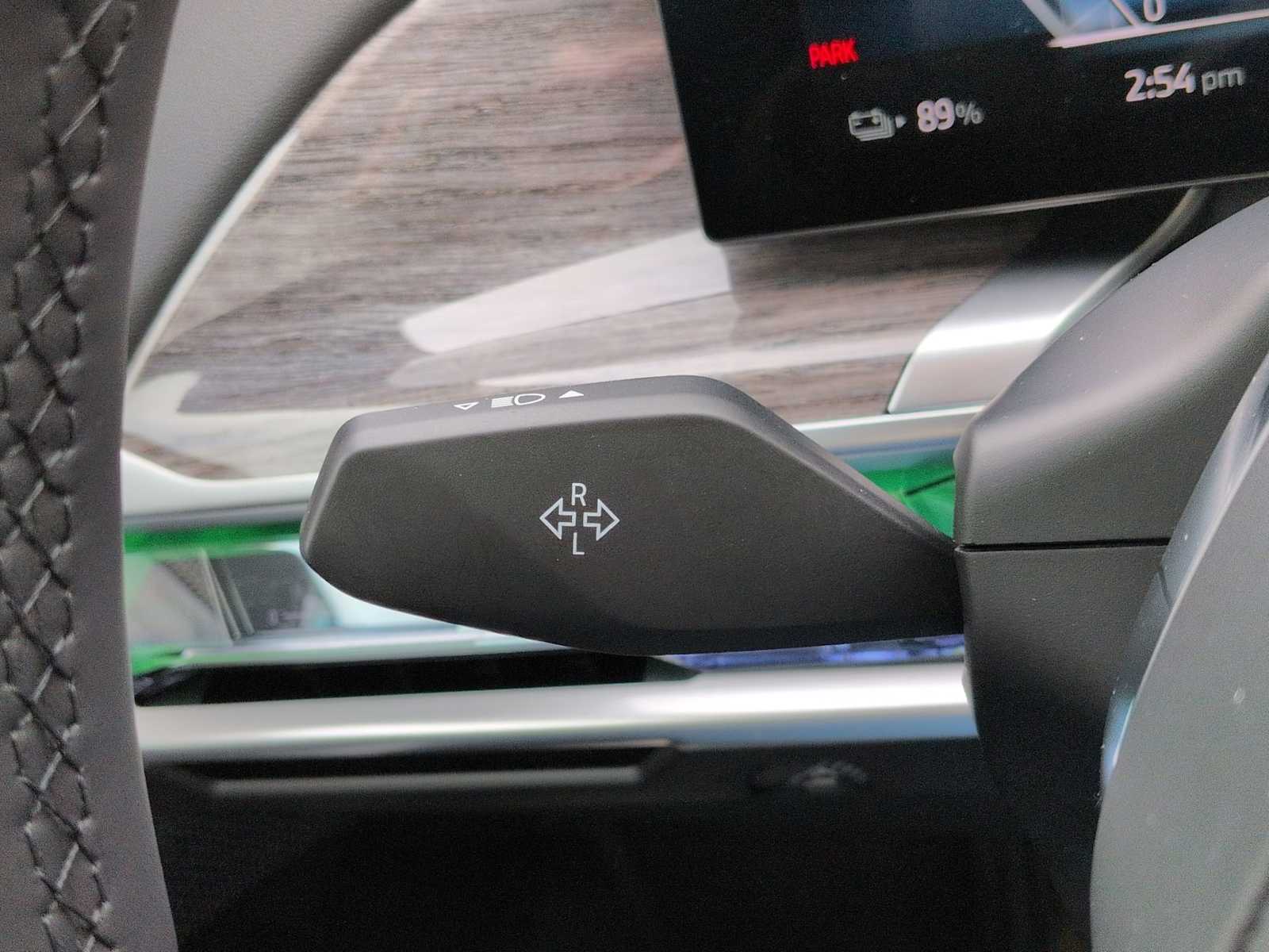 Thumbnail: 2025 BMW i7 - 29