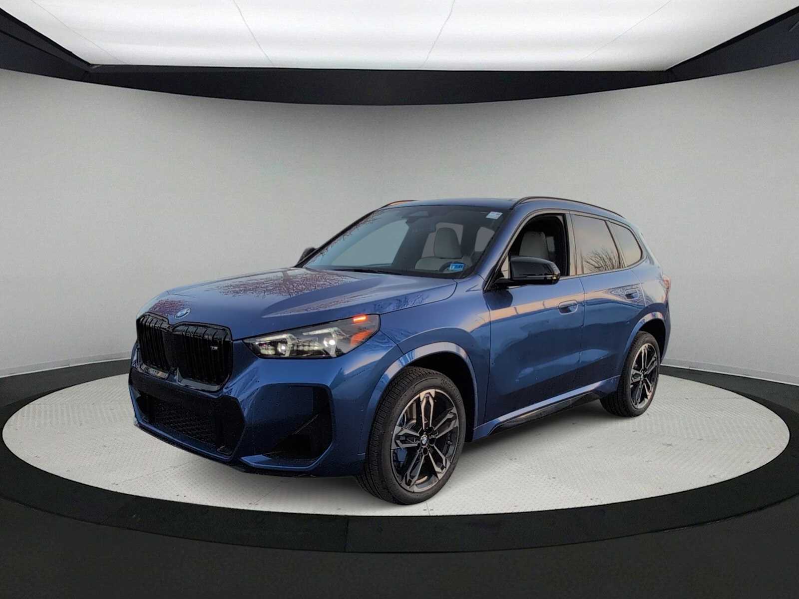 Thumbnail: 2026 BMW X1 - 4