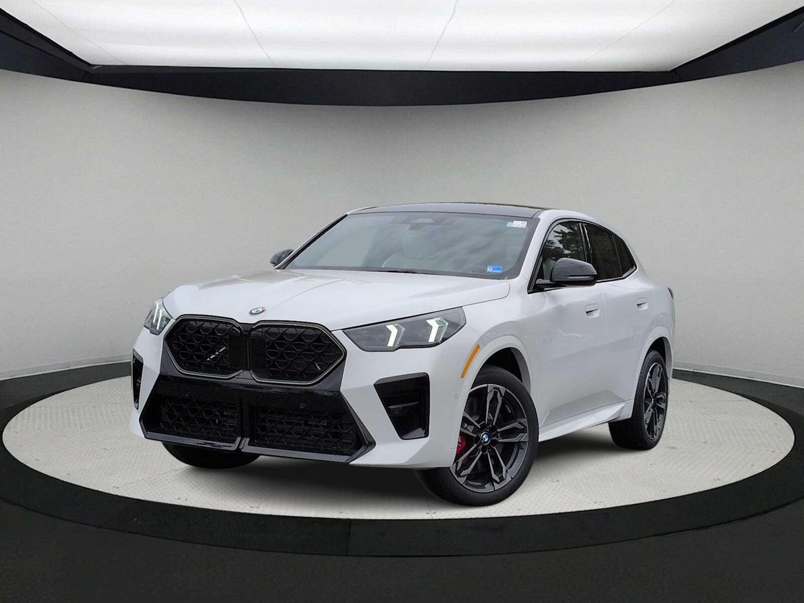 2026 BMW X2 28i