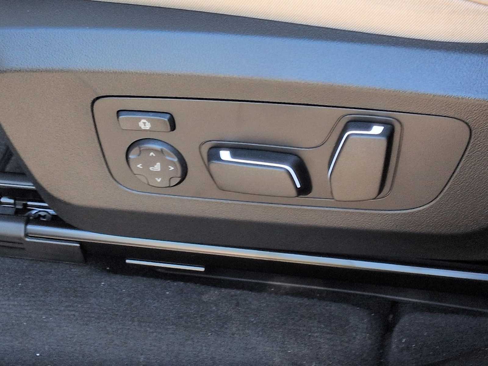 Thumbnail: 2026 BMW X3 - 18