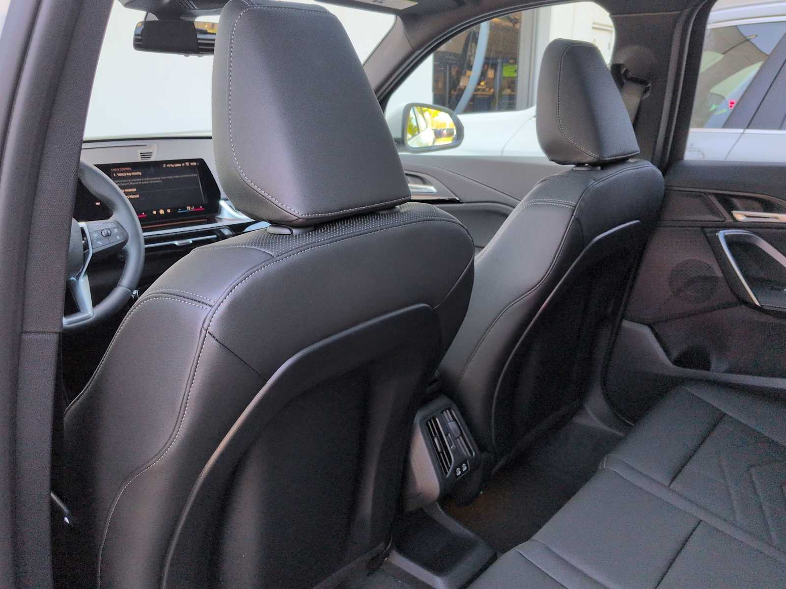 Thumbnail: 2026 BMW X1 - 19