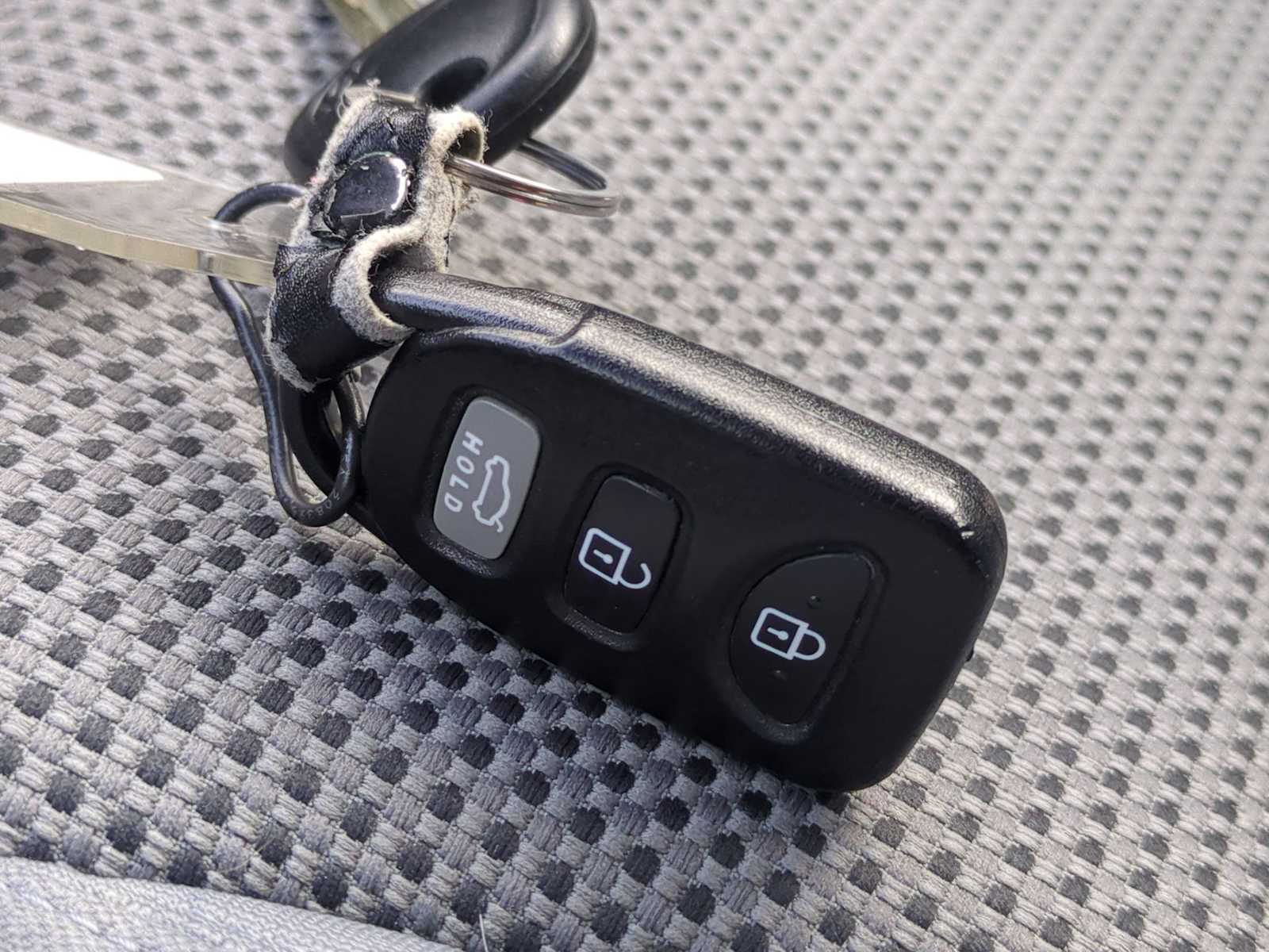 2013 Hyundai Sonata GLS 24