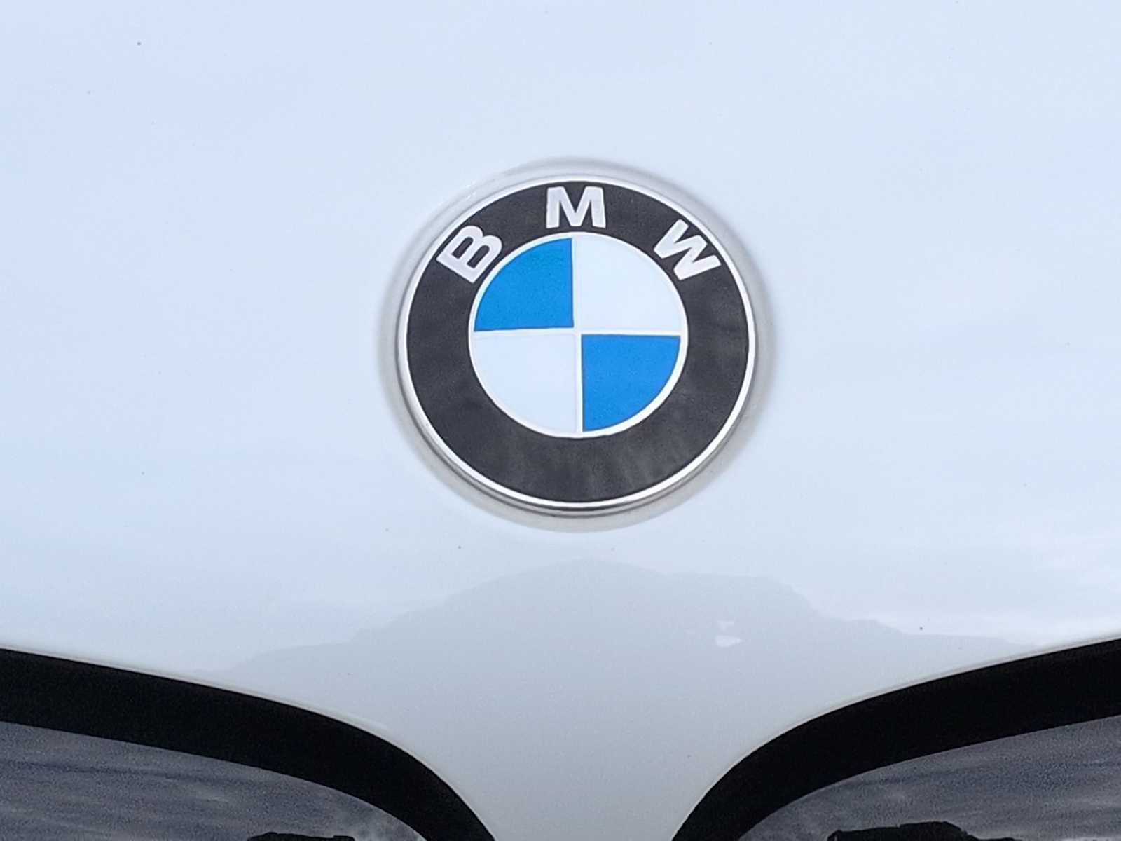 Thumbnail: 2023 BMW X5 - 11