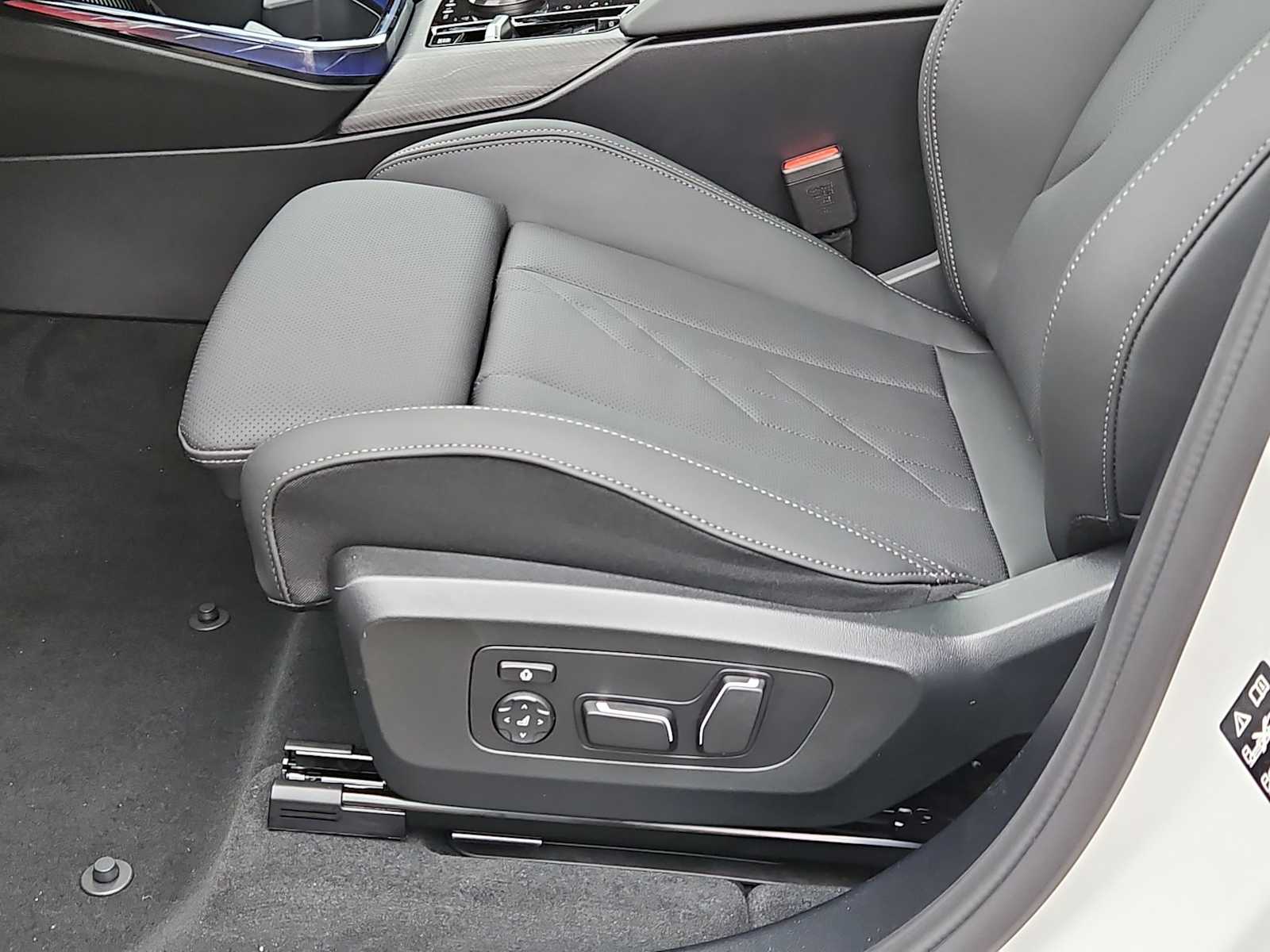 Thumbnail: 2026 BMW X3 - 18