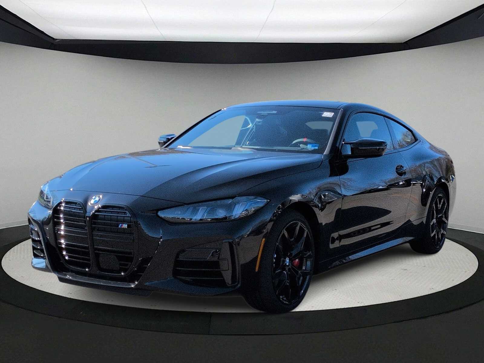 Thumbnail: 2026 BMW 4 Series - 4