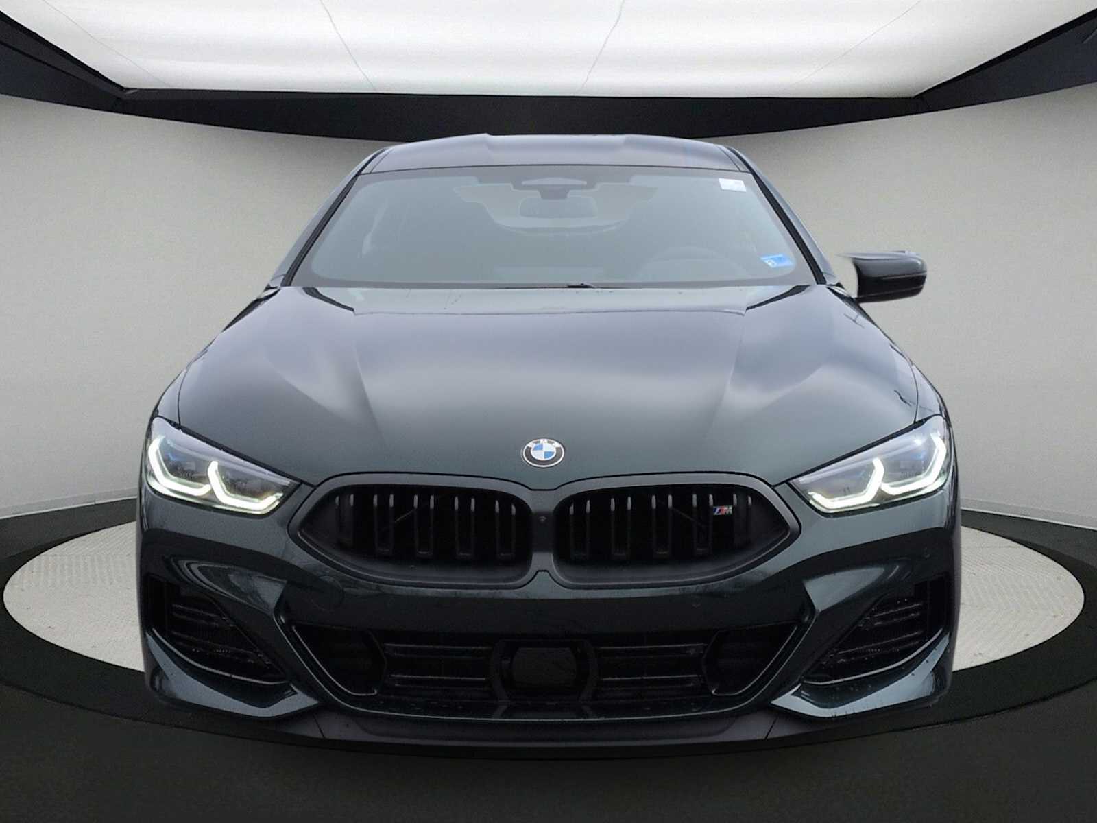 Thumbnail: 2026 BMW 8 Series - 3