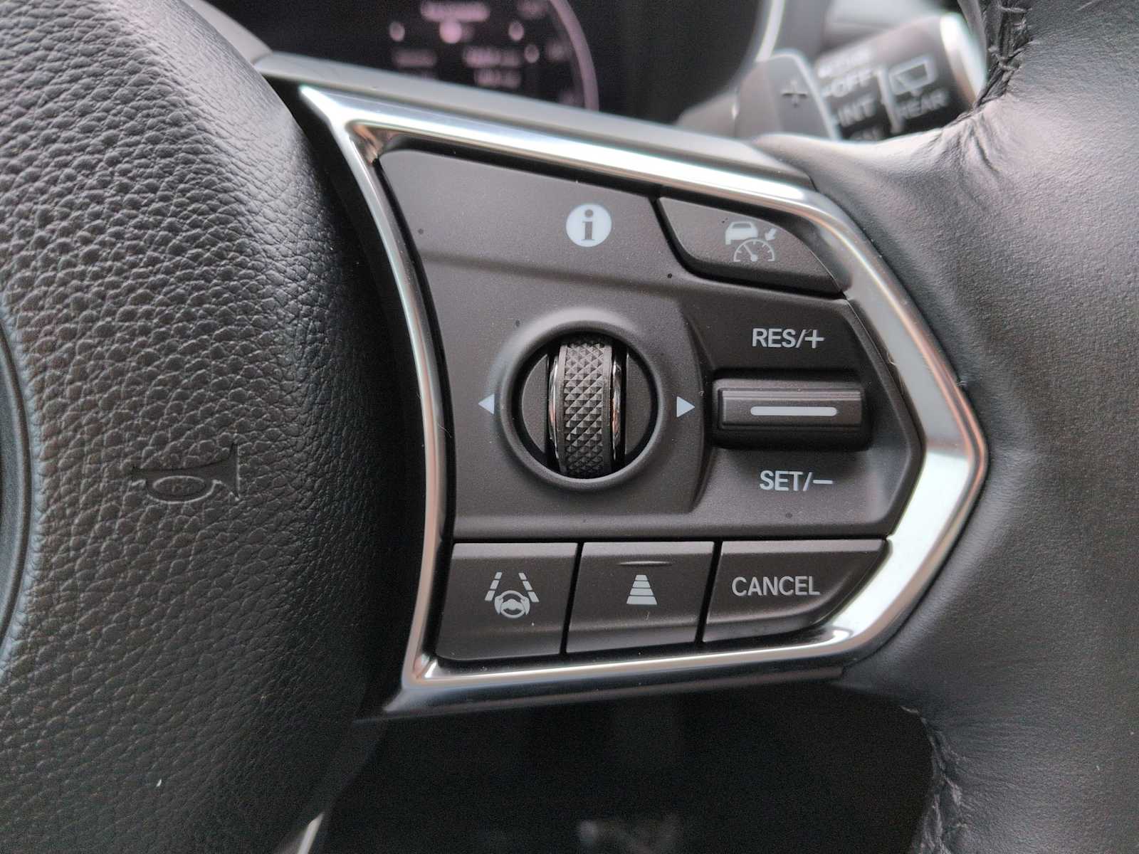Thumbnail: 2023 Acura MDX - 25