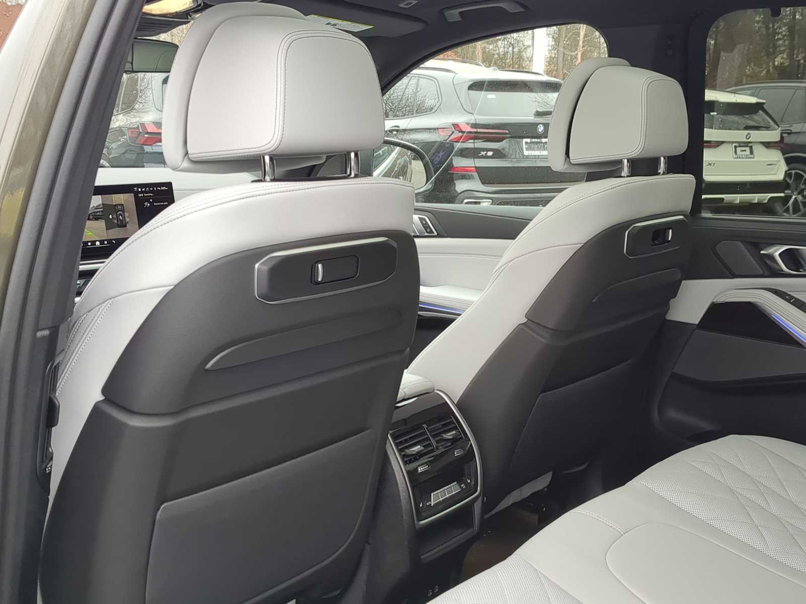 Thumbnail: 2026 BMW X5 - 19