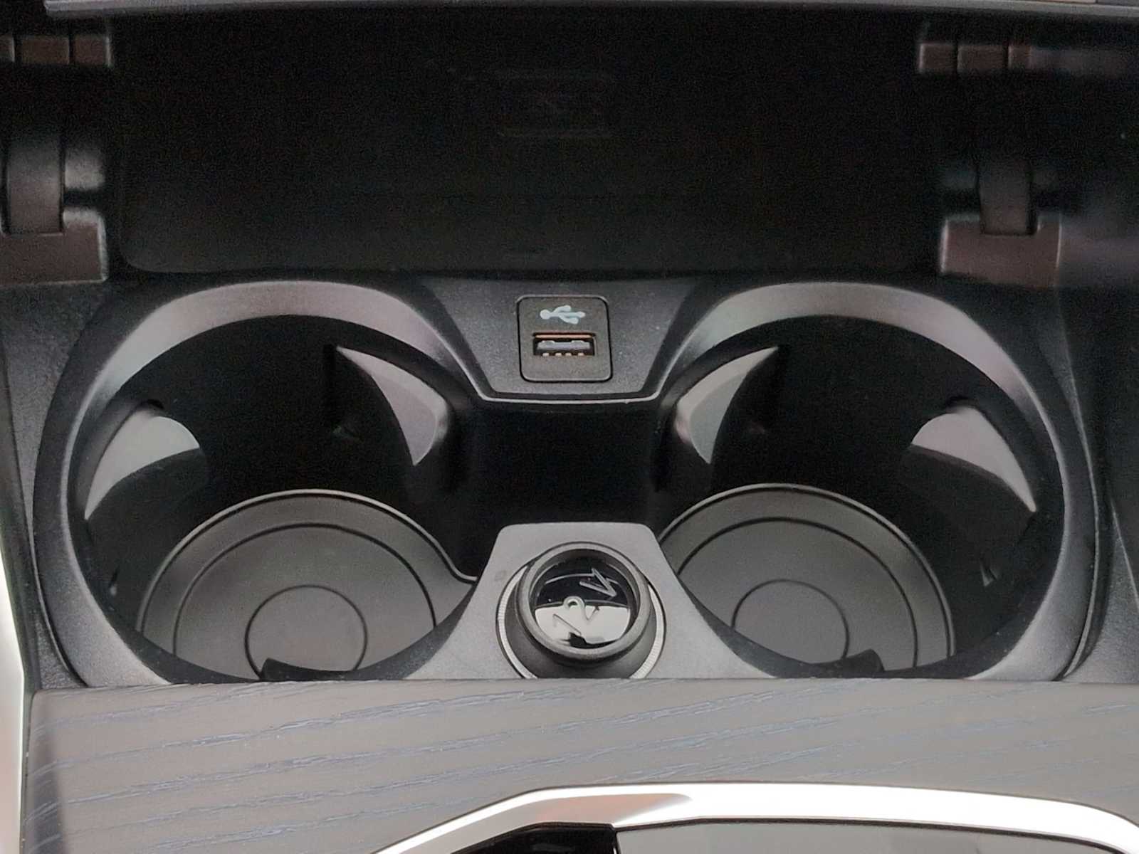 Thumbnail: 2026 BMW 3 Series - 34