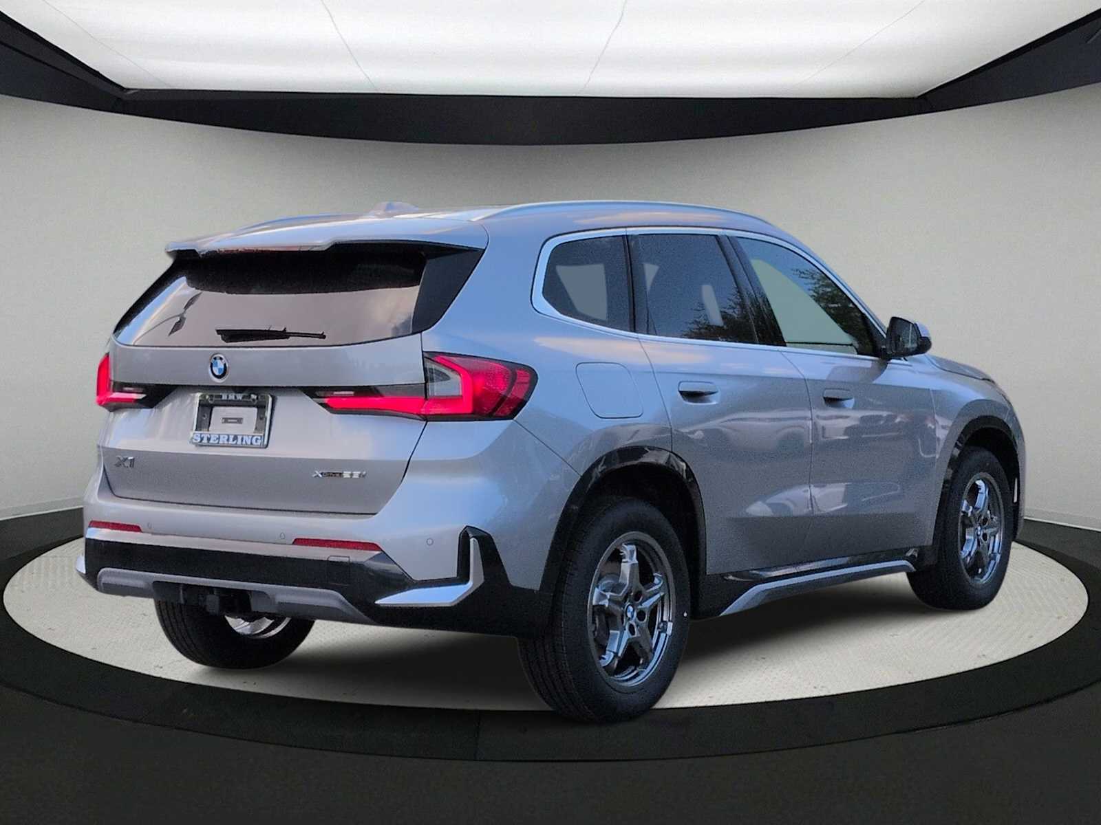 Thumbnail: 2026 BMW X1 - 8