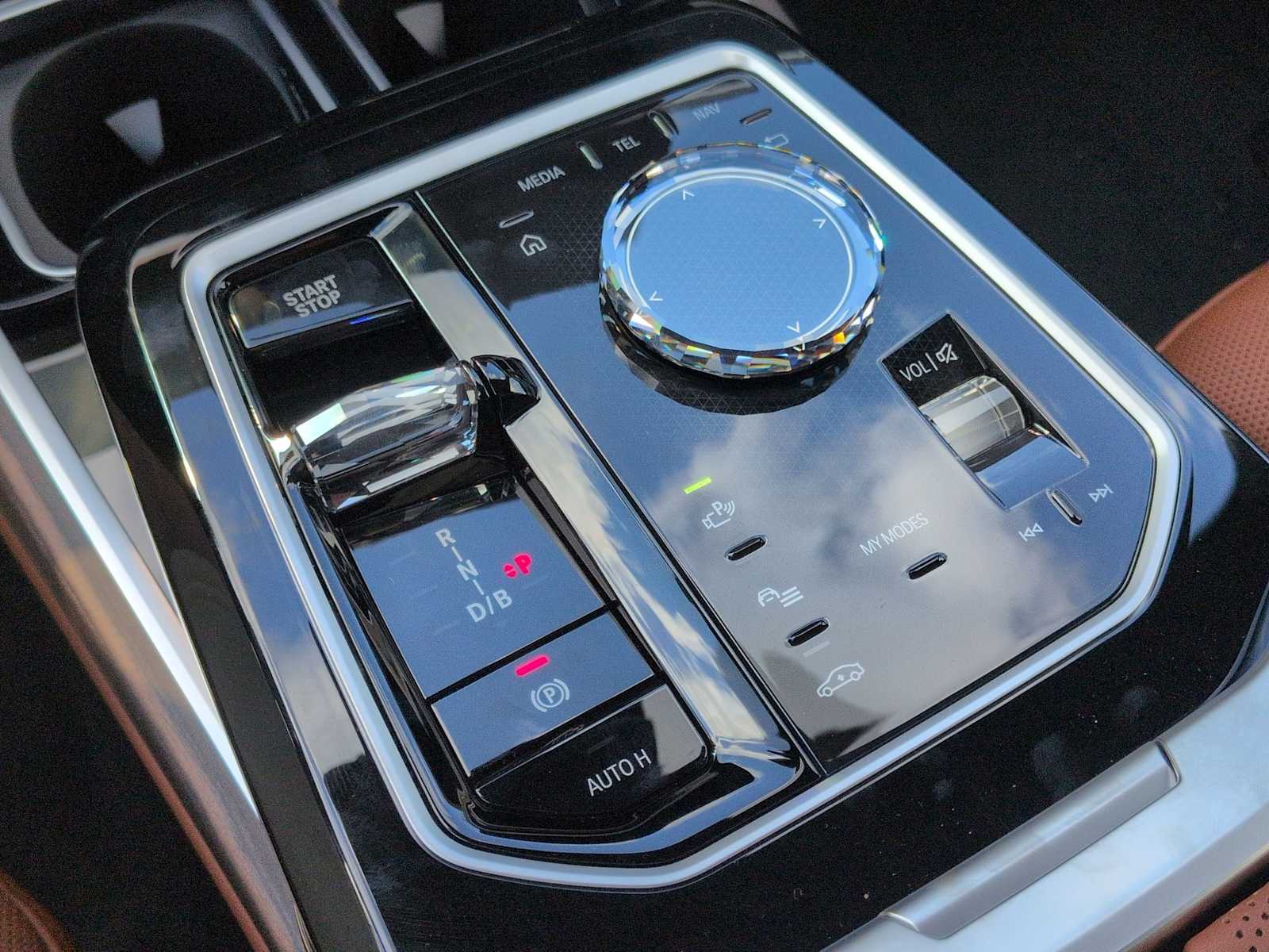 Thumbnail: 2026 BMW i7 - 35
