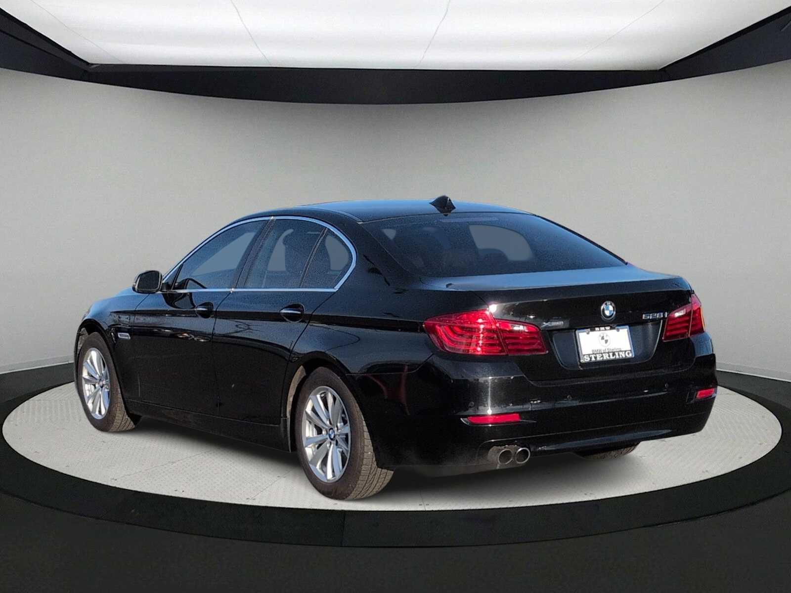 Thumbnail: 2014 BMW 5 Series - 6