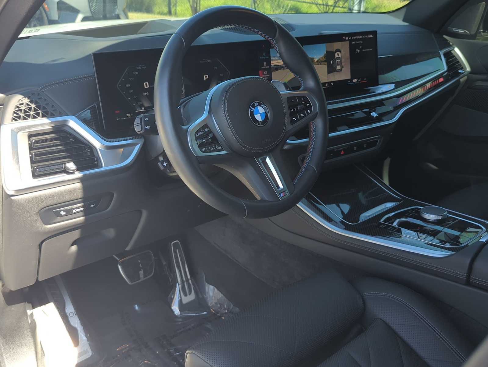 Thumbnail: 2025 BMW X5 - 15