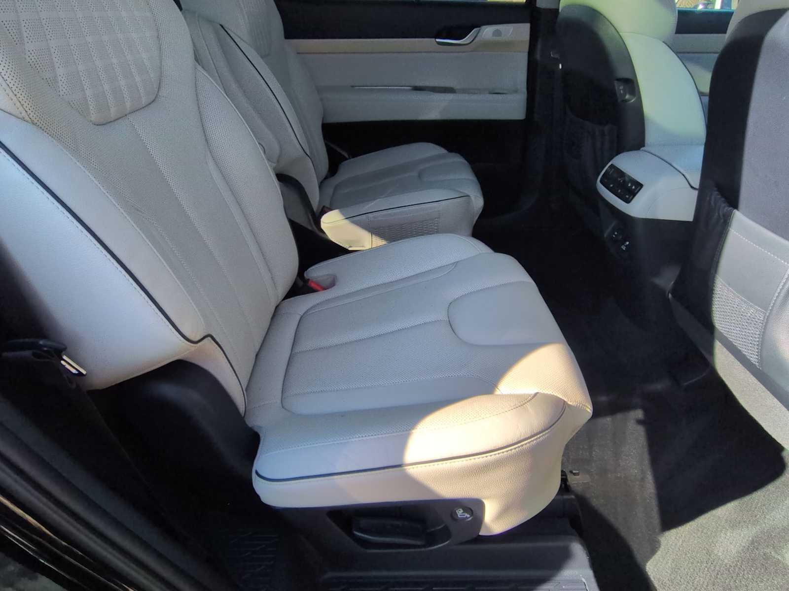 Thumbnail: 2023 Hyundai Palisade - 22