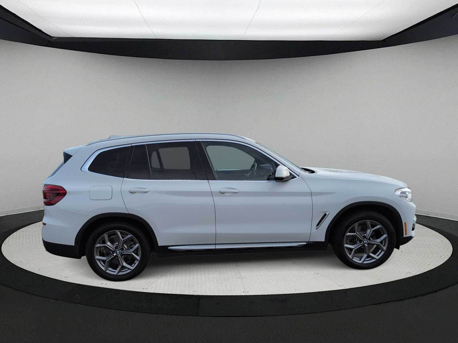 Thumbnail: 2020 BMW X3 - 9