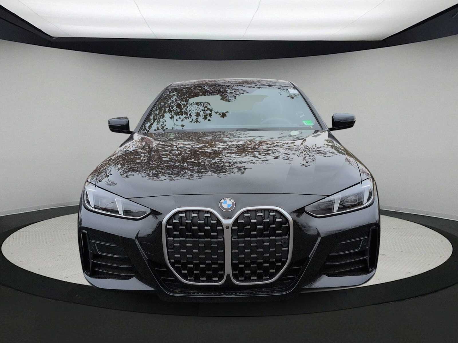 Thumbnail: 2026 BMW 4 Series - 3