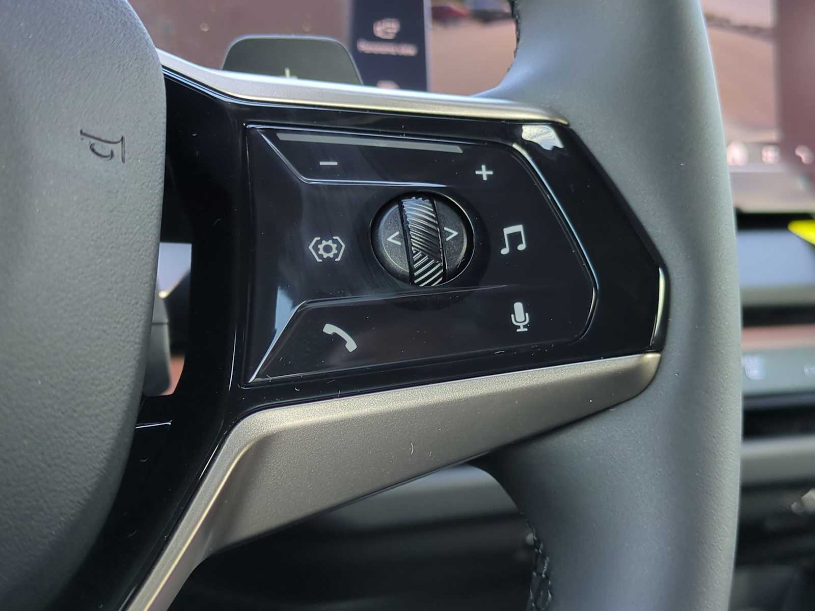 Thumbnail: 2025 BMW X3 - 25