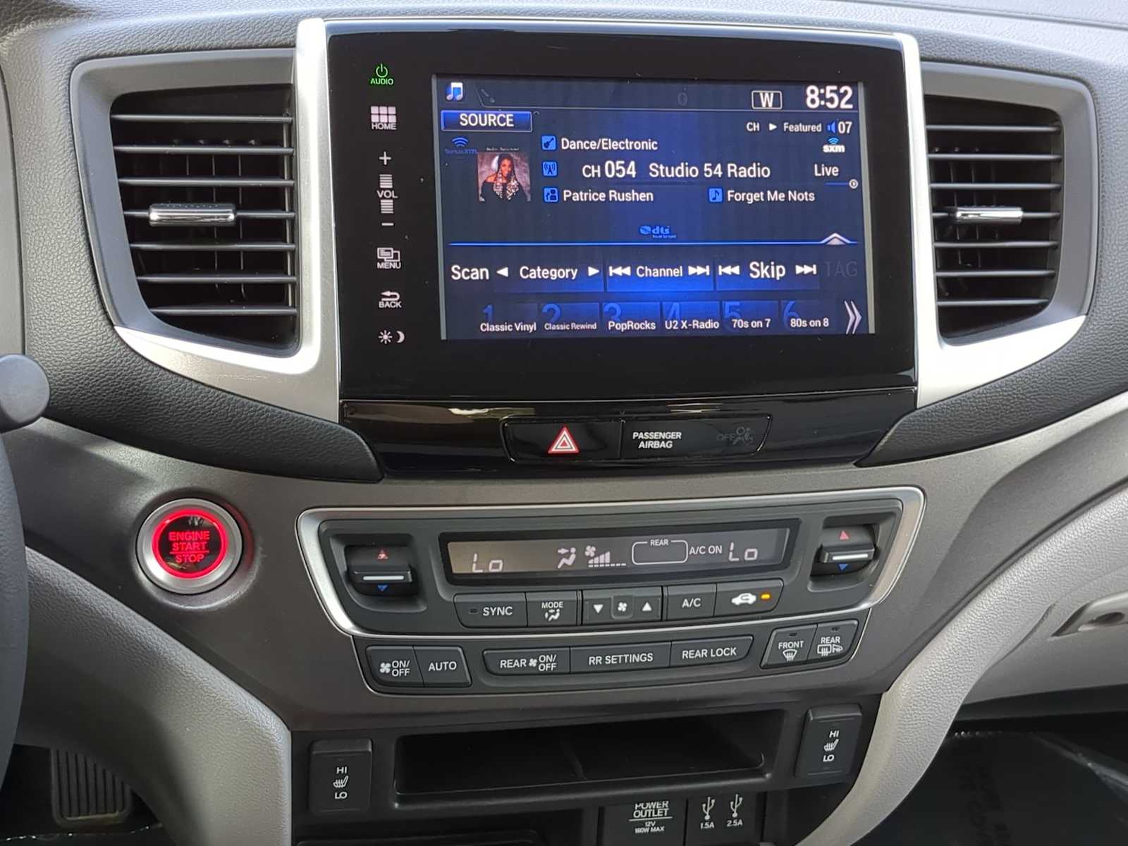 Thumbnail: 2016 Honda Pilot - 29