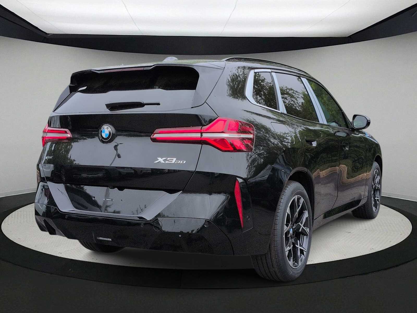 Thumbnail: 2026 BMW X3 - 8