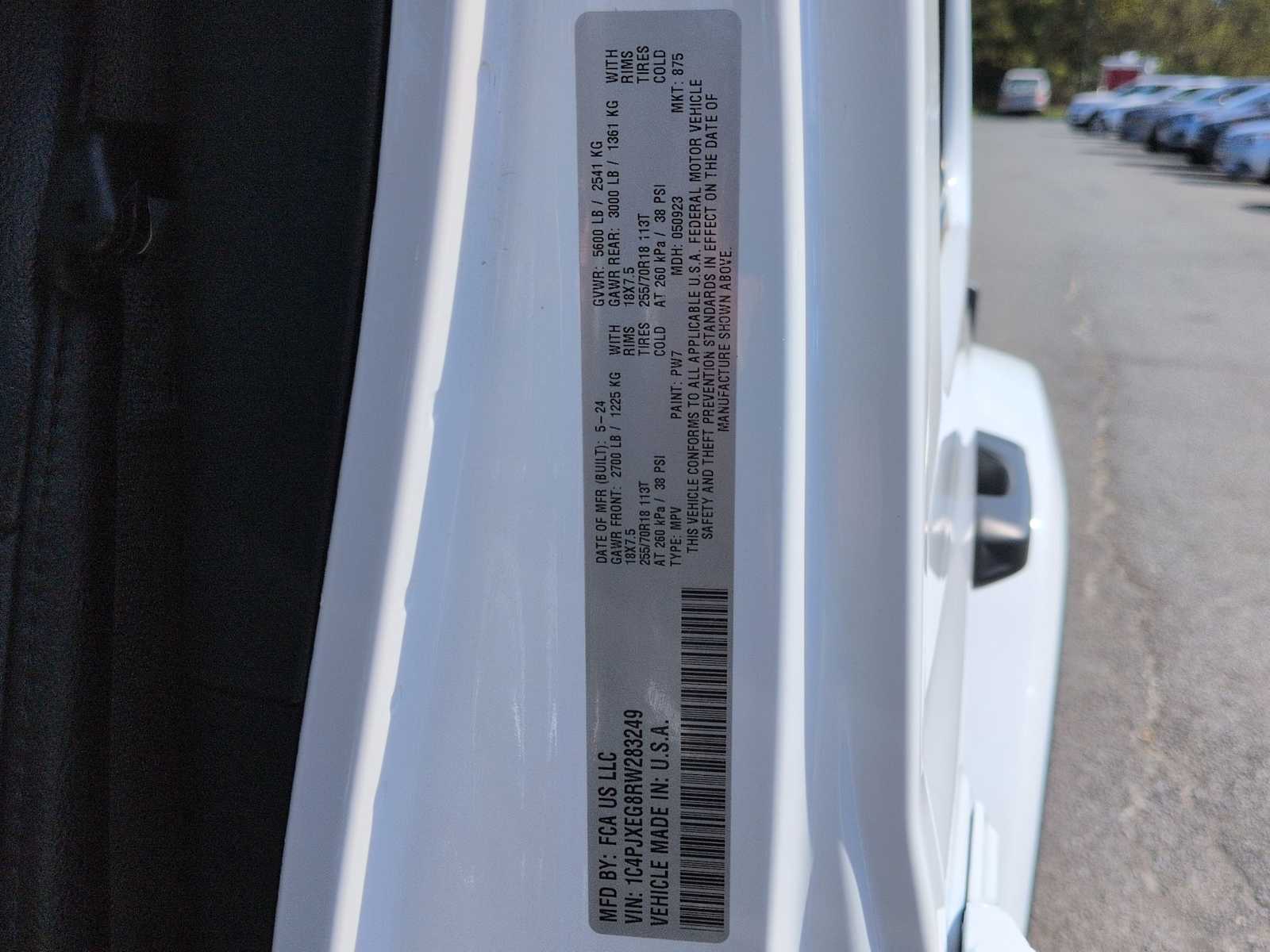 Thumbnail: 2024 Jeep Wrangler - 37