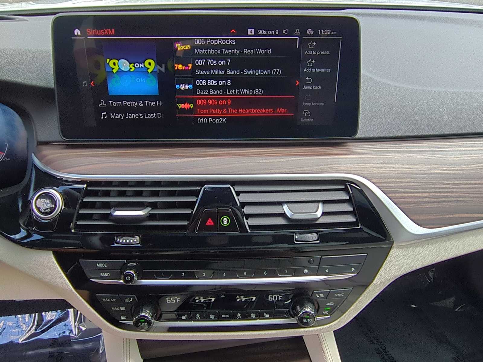 Thumbnail: 2022 BMW 5 Series - 29