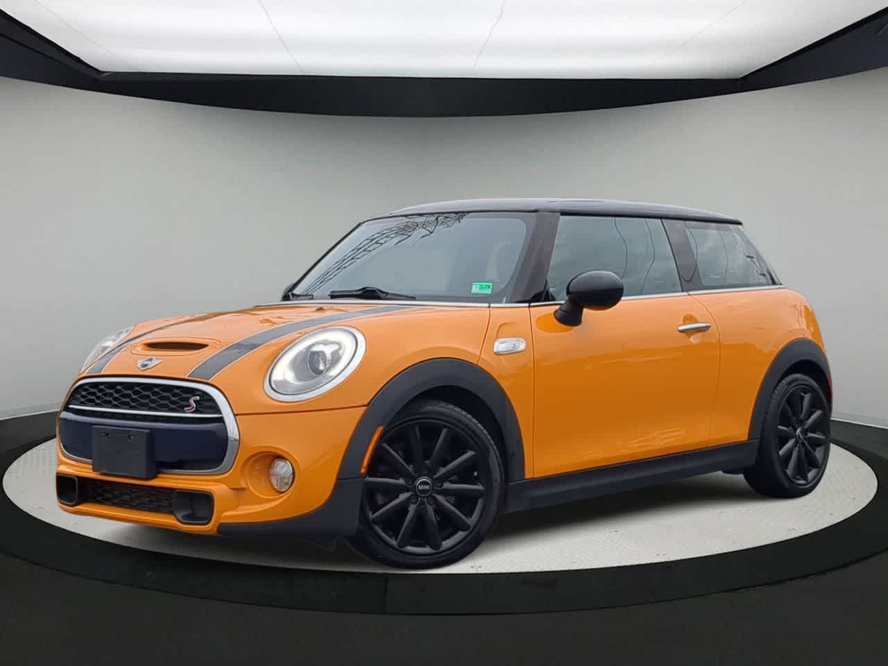 2017 MINI Cooper Hardtop S -
                  Sterling, VA